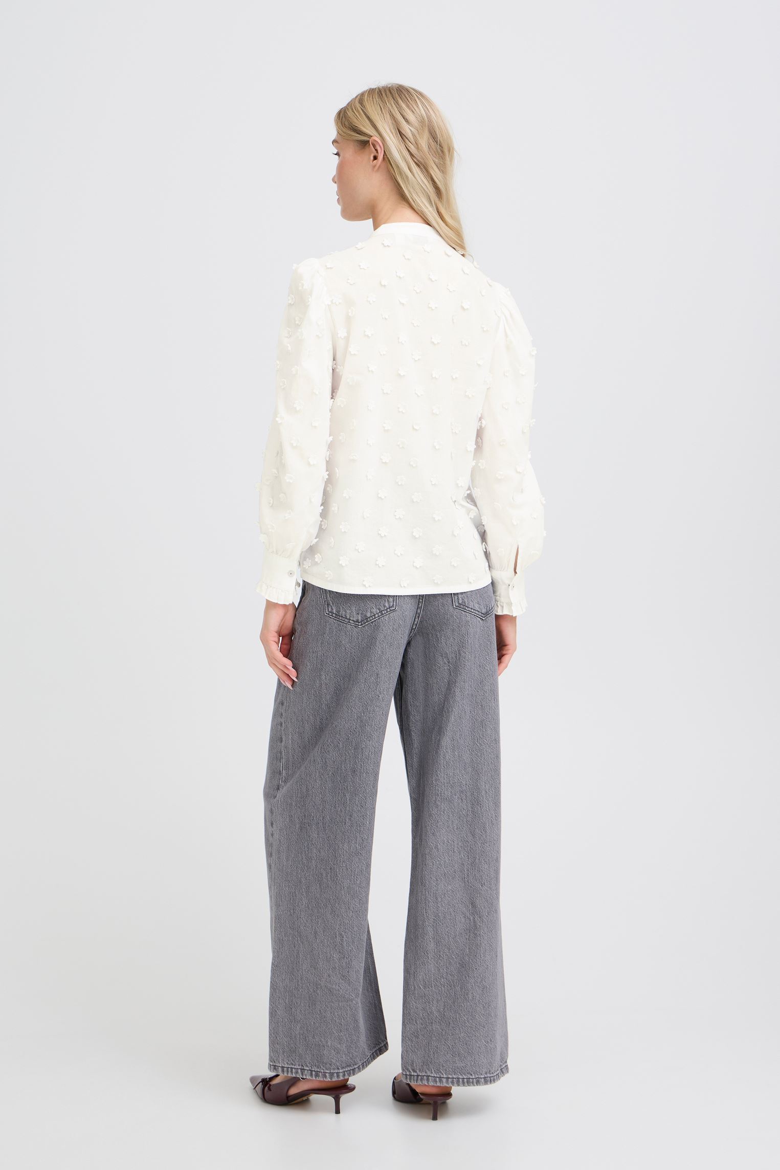 Chemises manches longues Byisabeau Flower Shirt femme blanc B-Young Chemises manches longues Byisabeau Flower Shirt femme blanc MARSHMALLOW