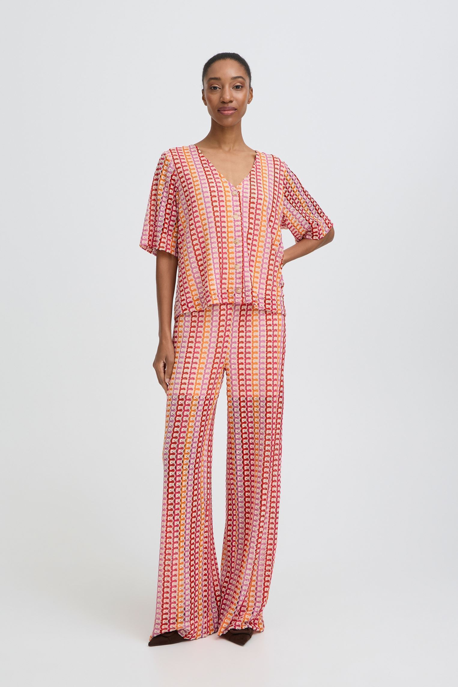 Blouses manches courtes Byprisca Ss Blouse femme rose B-Young Blouses manches courtes Byprisca Ss Blouse femme rose Raspberry Rose Multi