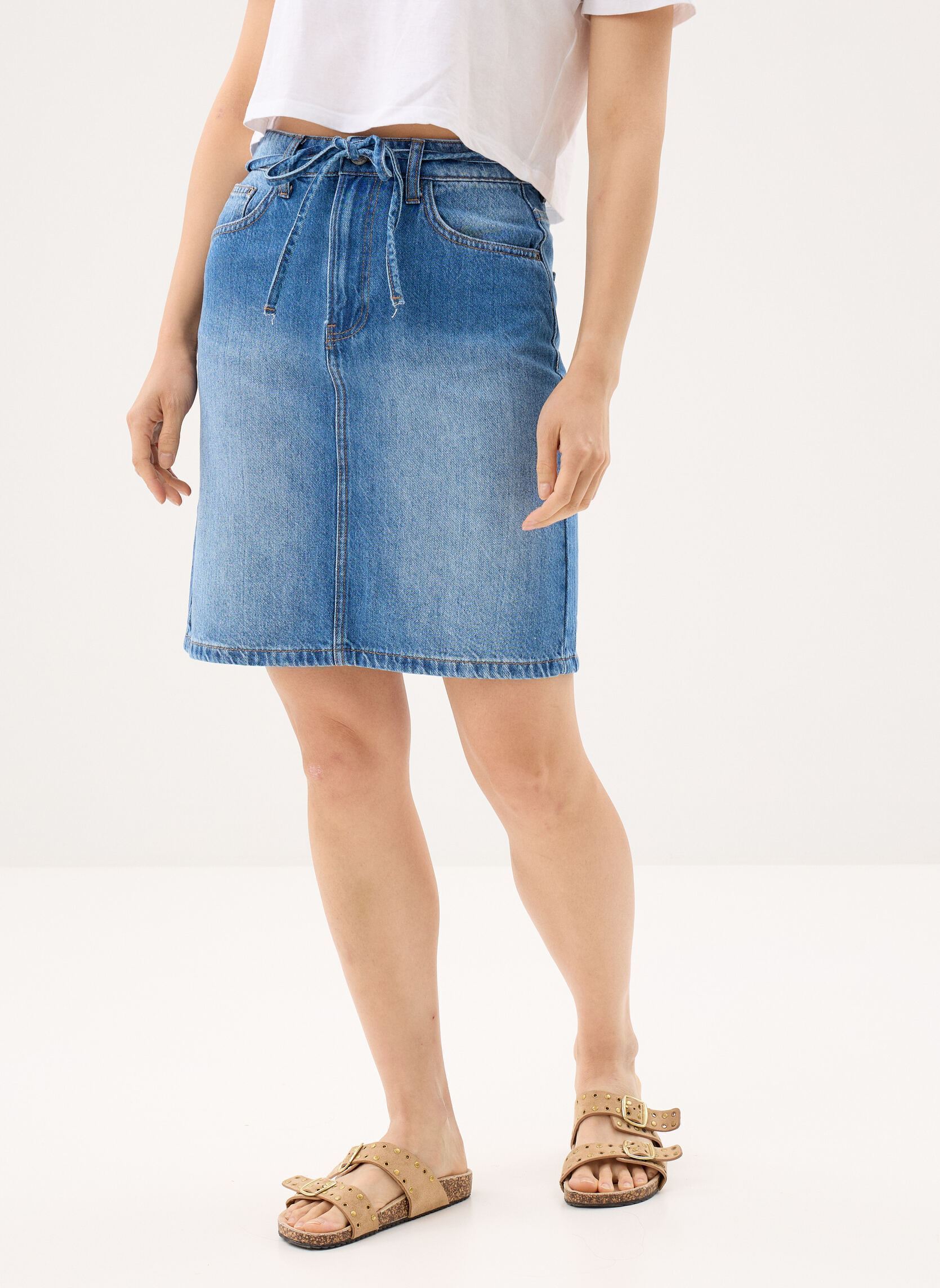 Kurze Röcke Bylamaje Skirt damen blau B-Young Kurze Röcke Bylamaje Skirt damen blau Mid Blue Denim