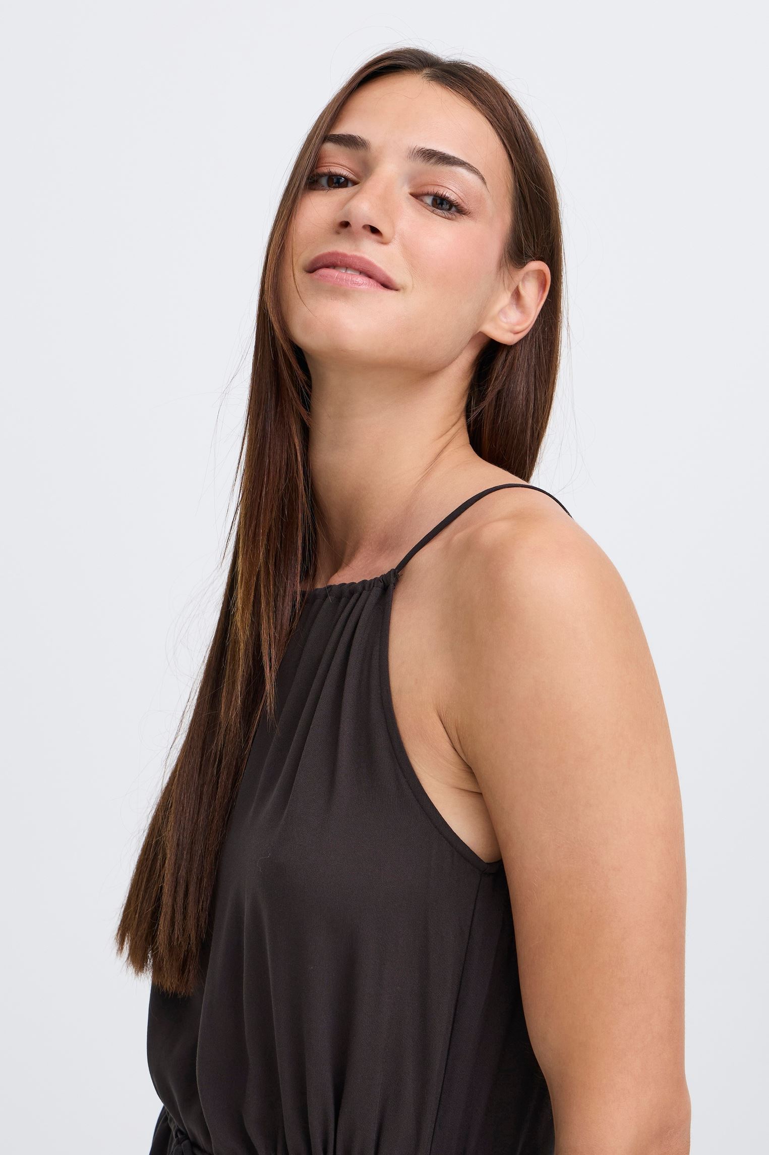 Lange Kleider Bymmjoella Slip Dress 5 damen schwarz B-Young Lange Kleider Bymmjoella Slip Dress 5 damen schwarz Meteorite