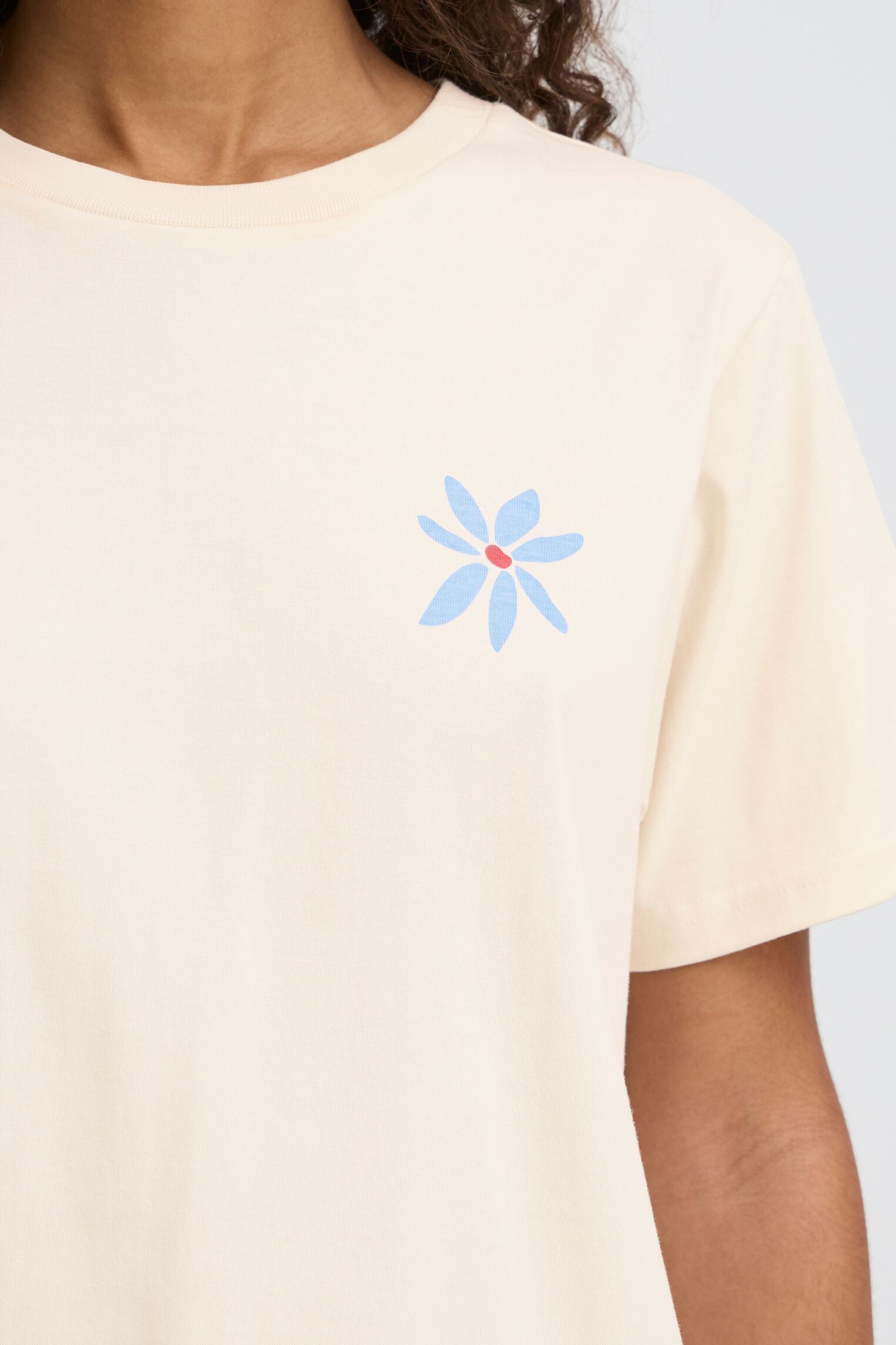 Tee-shirts manches courtes Ihbalmers Ss femme blanc Ichi Tee-shirts manches courtes Ihbalmers Ss femme blanc BIRCH / MULTI