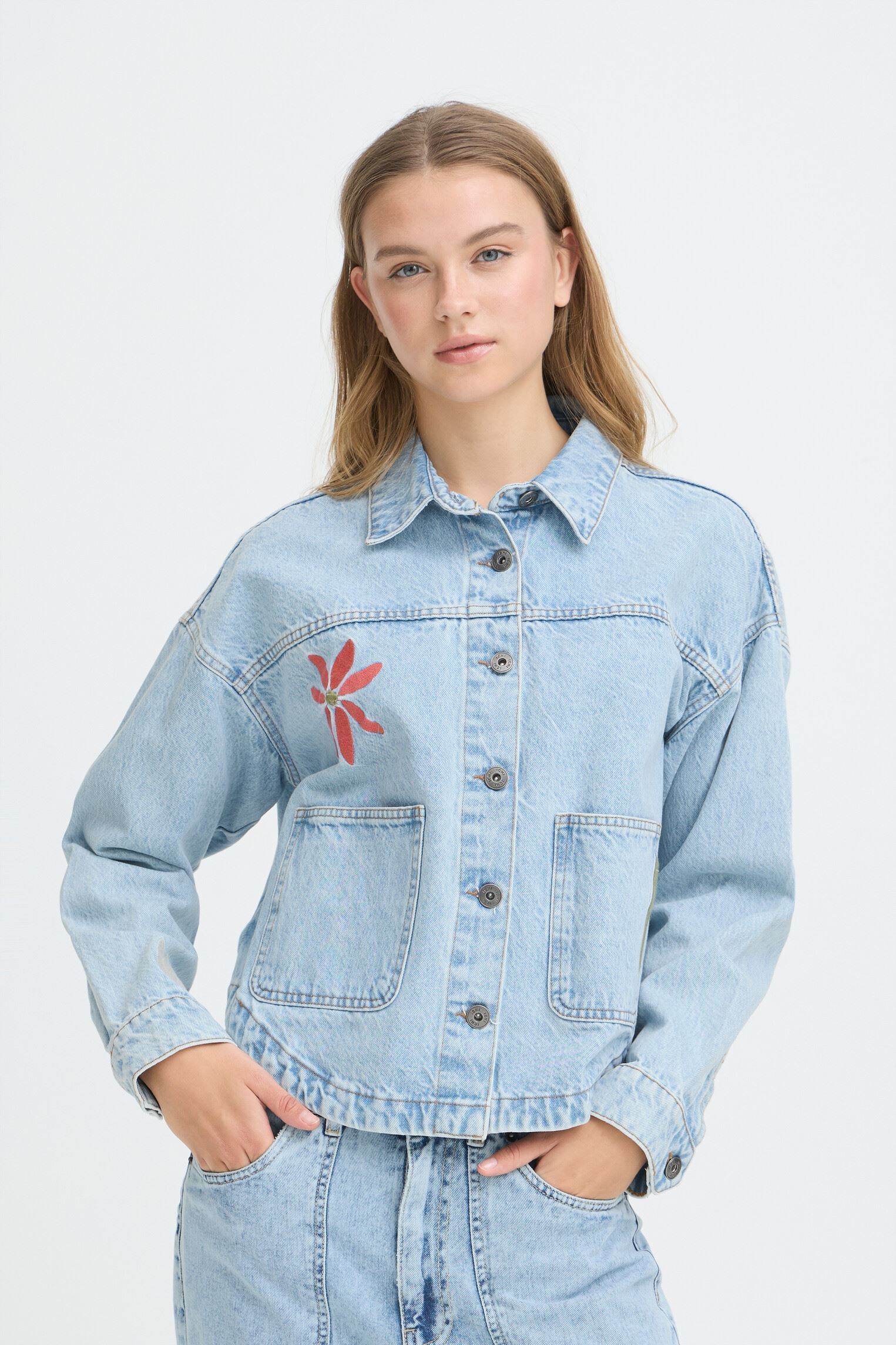 Vestes en jean Ihbauve Ja femme bleu Ichi Vestes en jean Ihbauve Ja femme bleu LIGHT BLUE WASHED