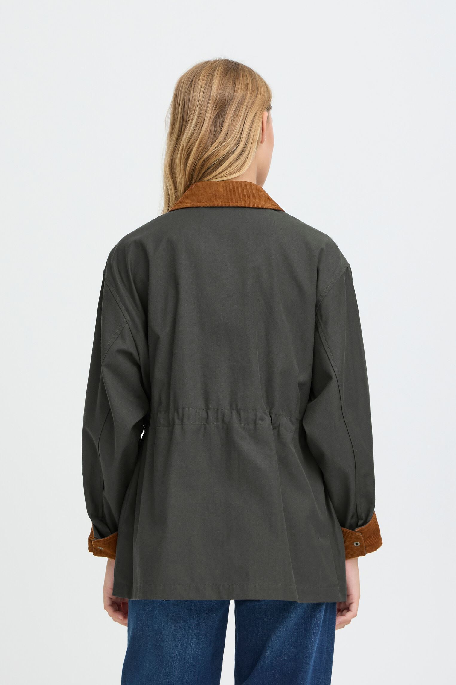 Parkas Ihedimo Ja femme gris Ichi Parkas Ihedimo Ja femme gris Raven