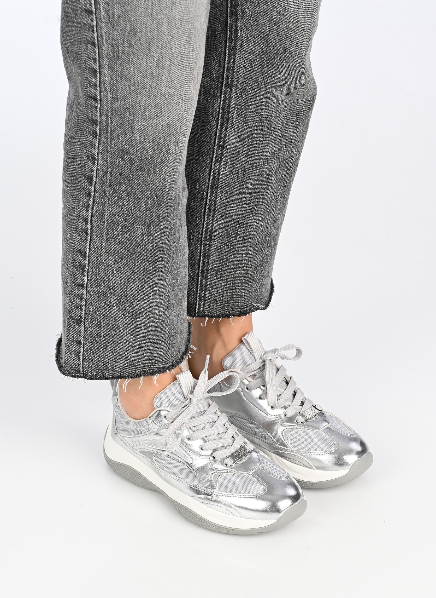 Sneakers Premio dames zilver Steve Madden Sneakers Premio dames zilver Silver