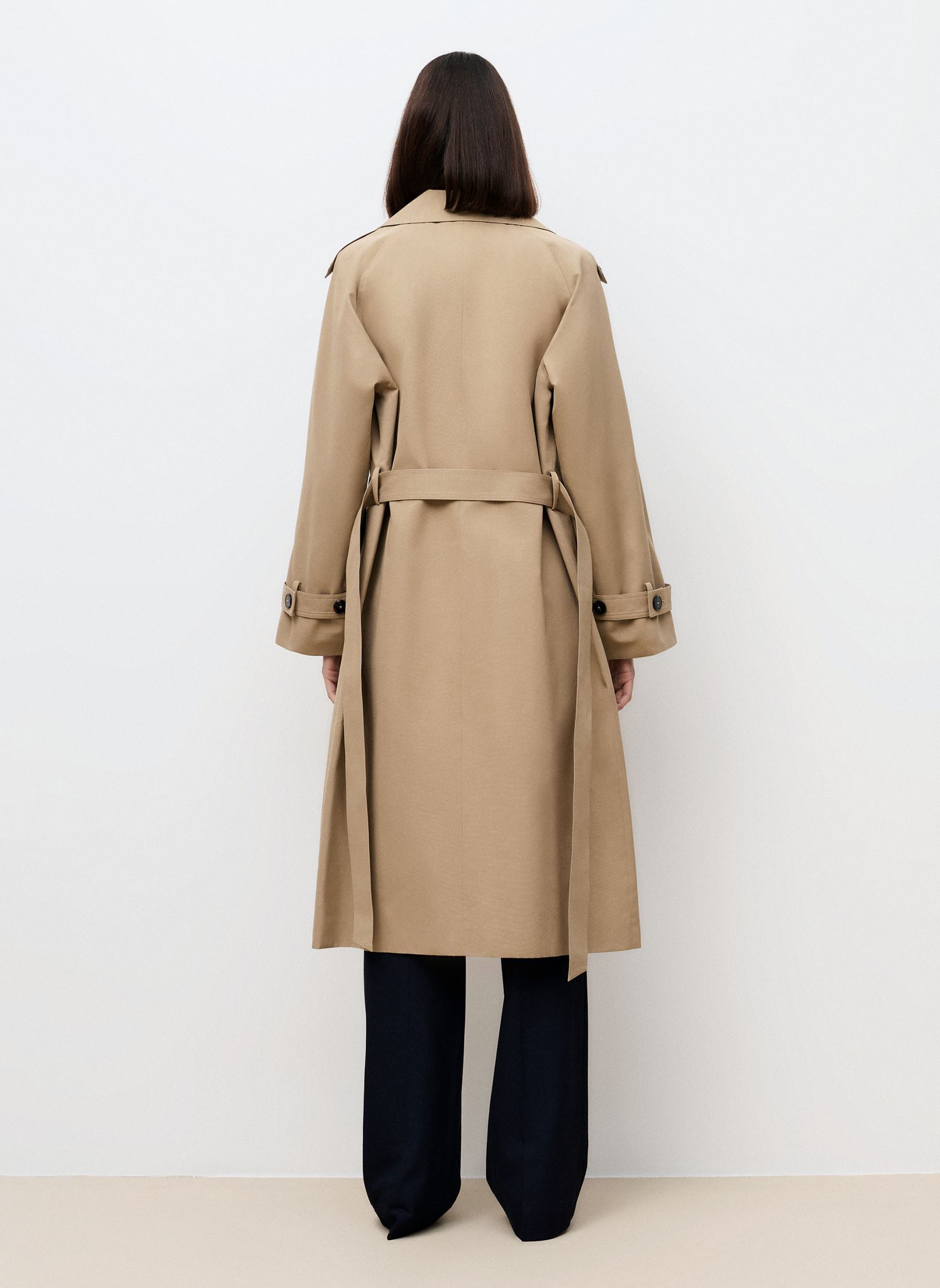 Trenchcoats 261G-GATO dames beige Caroll Trenchcoats 261G-GATO dames beige TREE HOUSE