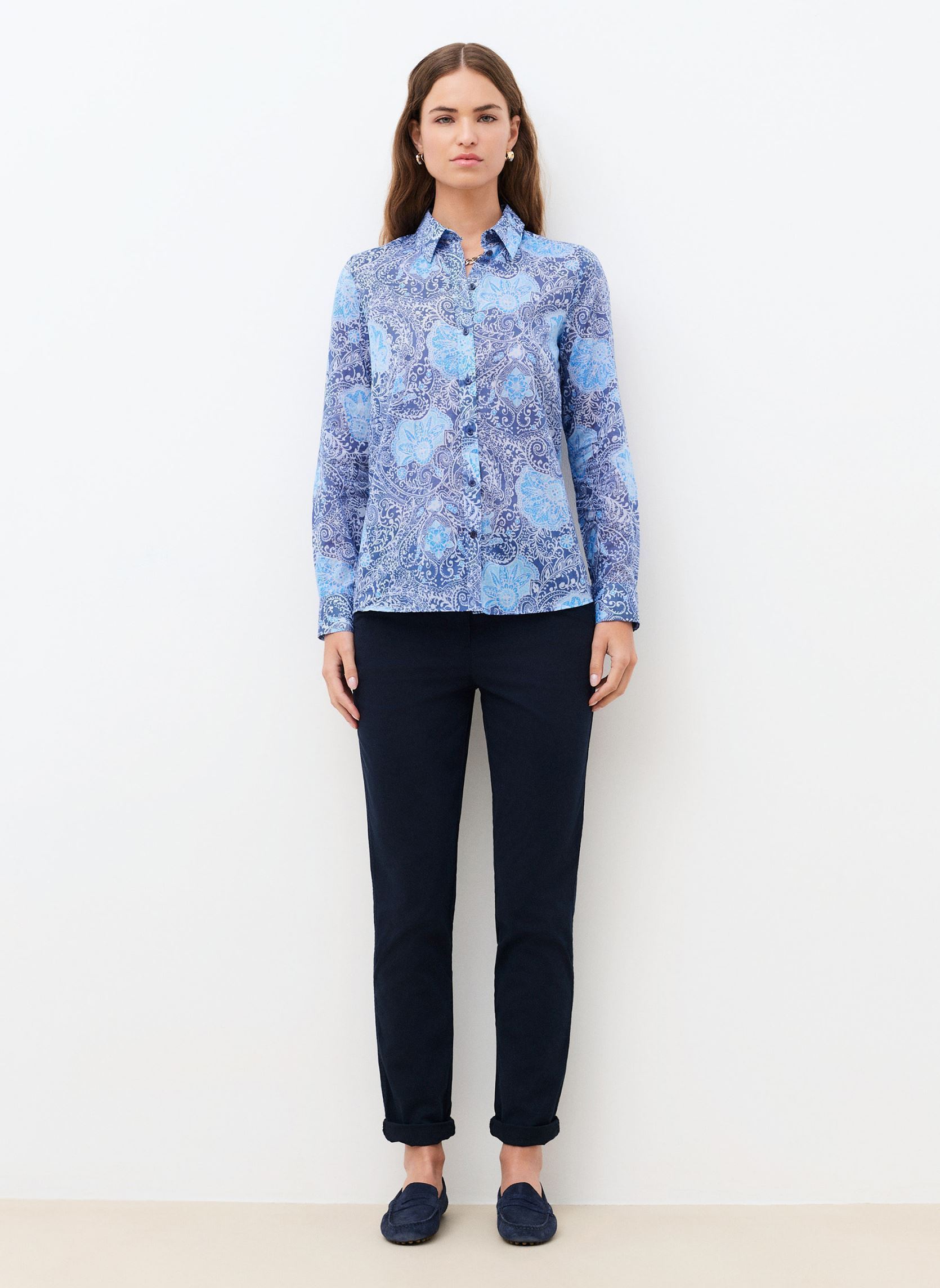 Chemises 261C-BRENDA femme bleu Caroll Chemises 261C-BRENDA femme bleu CRLIMP/PE26/MEDAILLON/BLEU