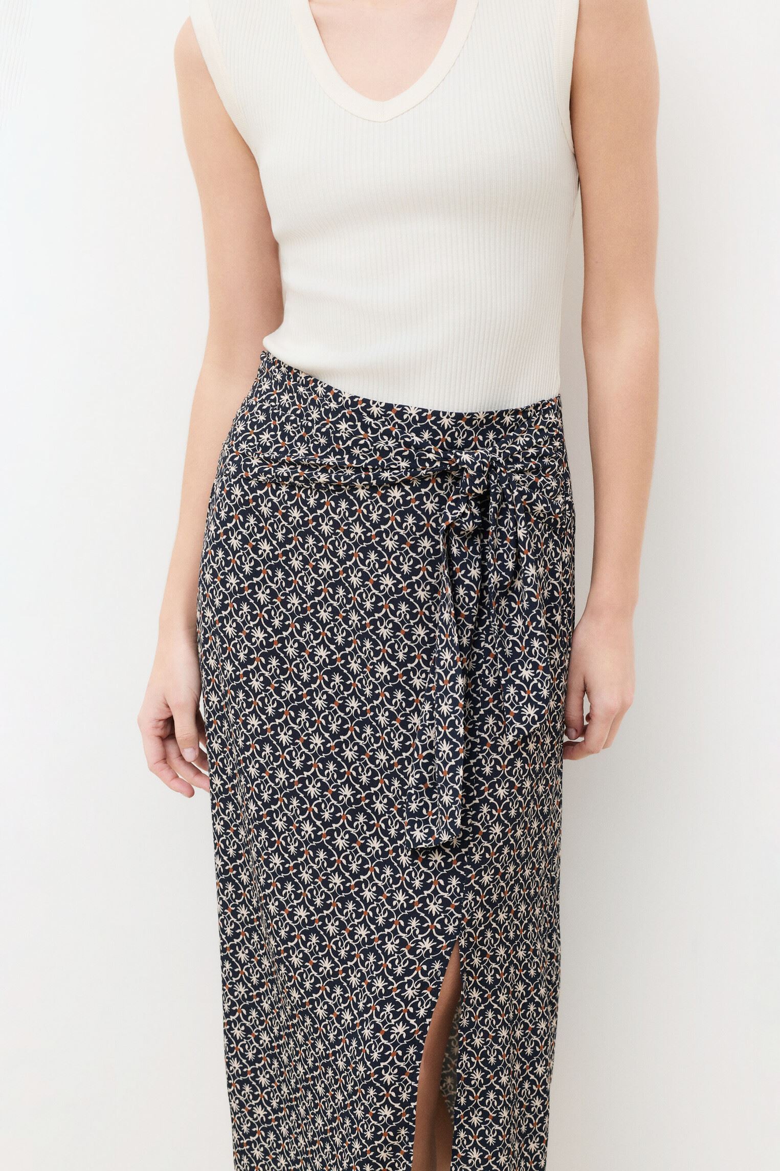 Midi-Röcke 261J-JELISE damen schwarz Caroll Midi-Röcke 261J-JELISE damen schwarz CRLIMP/PE26/MOUCHARABIEH