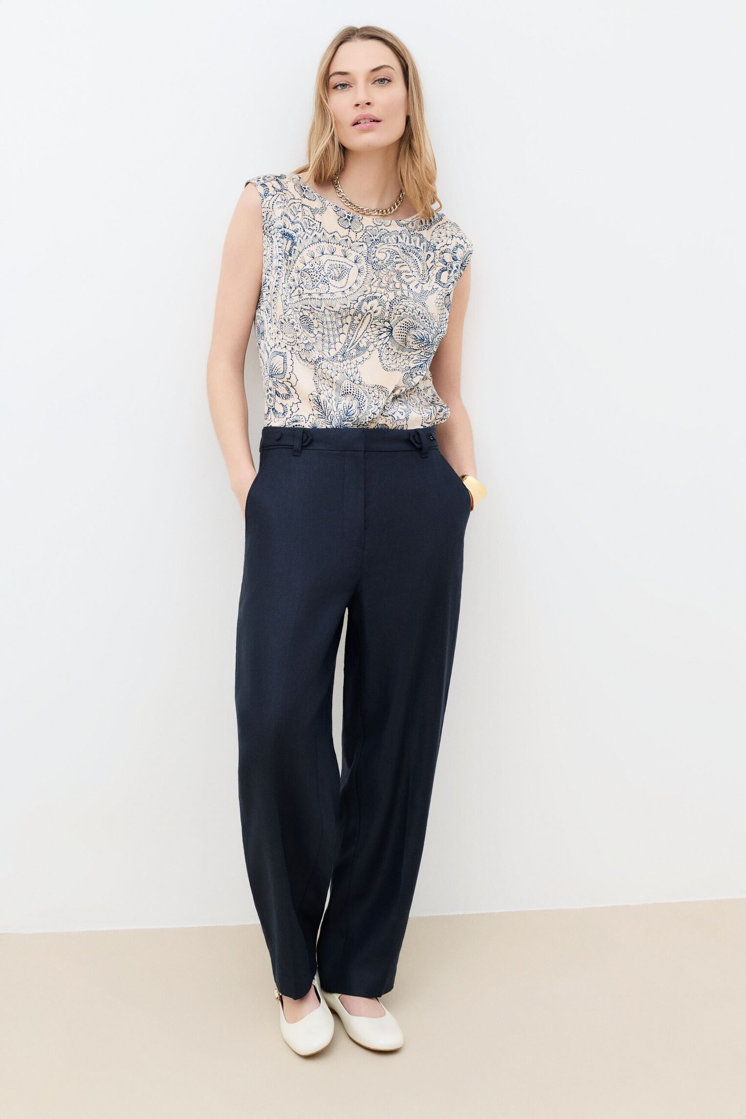 Pantalons droit 261P-PARTITION femme bleu Caroll Pantalons droit 261P-PARTITION femme bleu SKY CAPTAIN