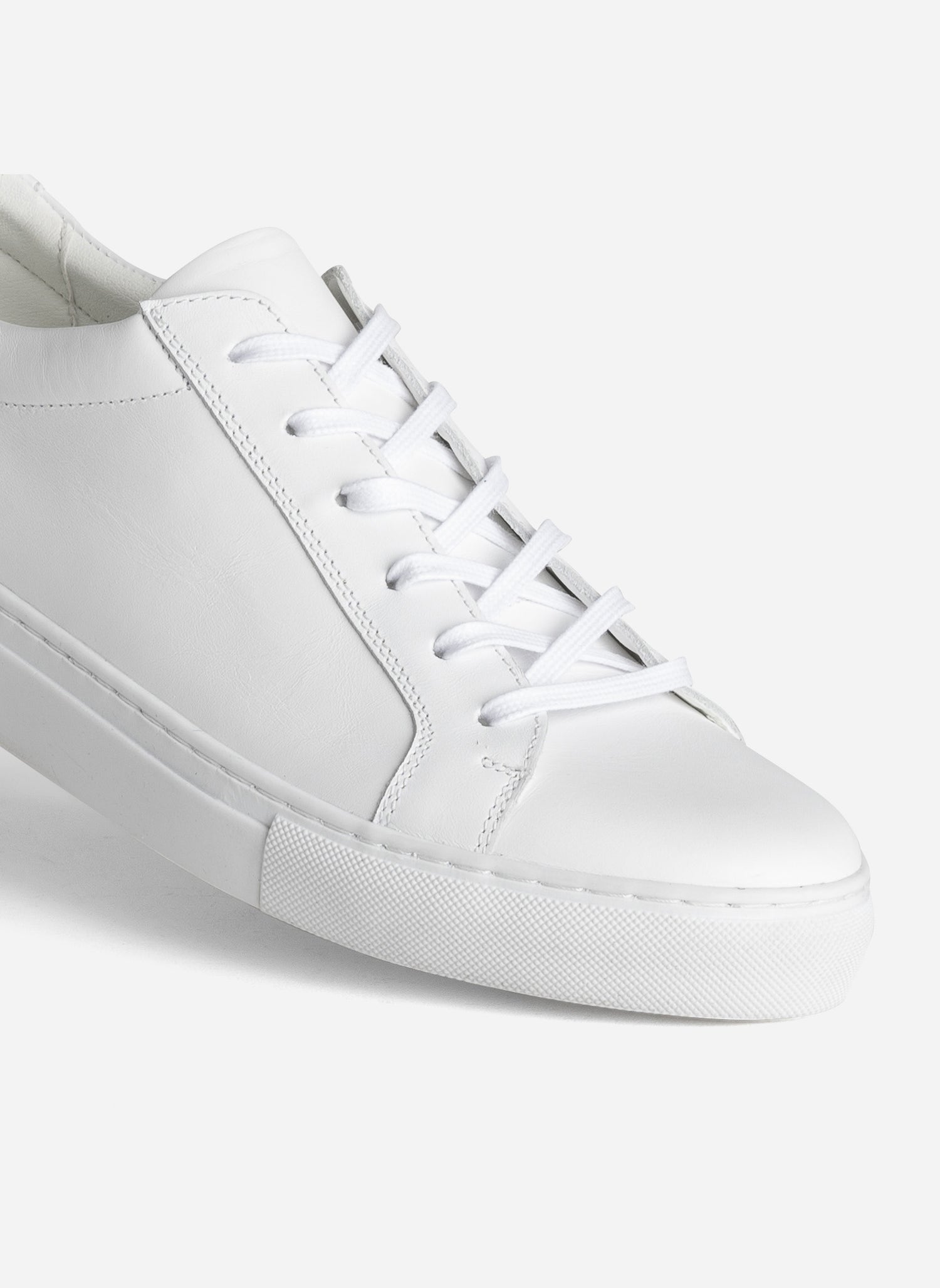 Baskets Blanches Et Or Eram - Pointure 37 - Occasion - Parfaites Pour Un Look Habillé Décontracté
