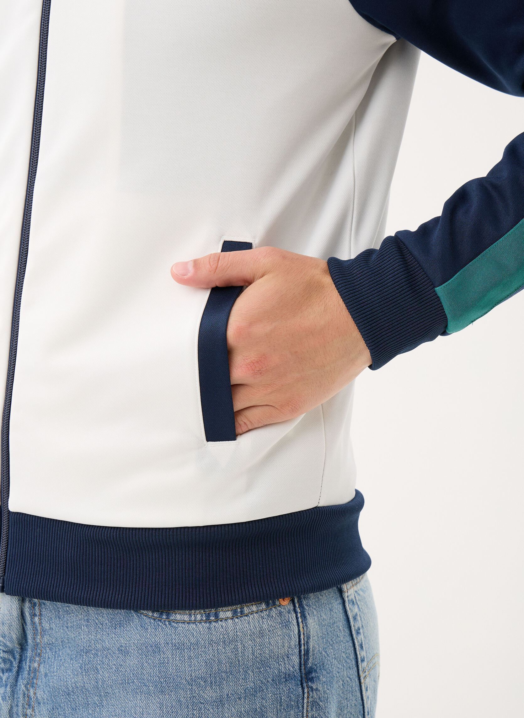 Vestes de survêtement Contrast Sleeve Track Jacket homme blanc Fred Perry Vestes de survêtement Contrast Sleeve Track Jacket homme blanc Snow white