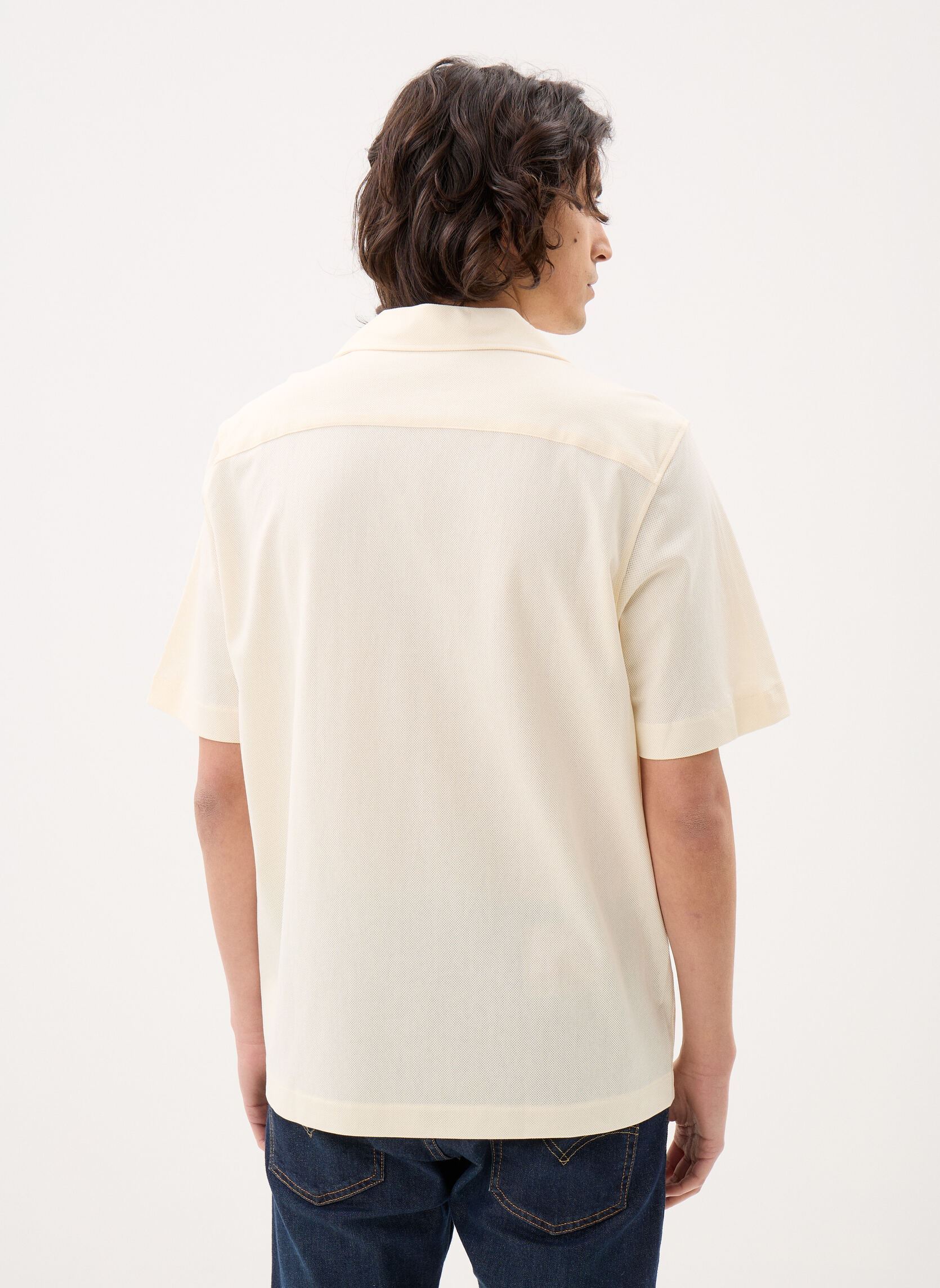 Chemises Compress Mesh Revere Collar Sh homme blanc Fred Perry Chemises Compress Mesh Revere Collar Sh homme blanc Ecru