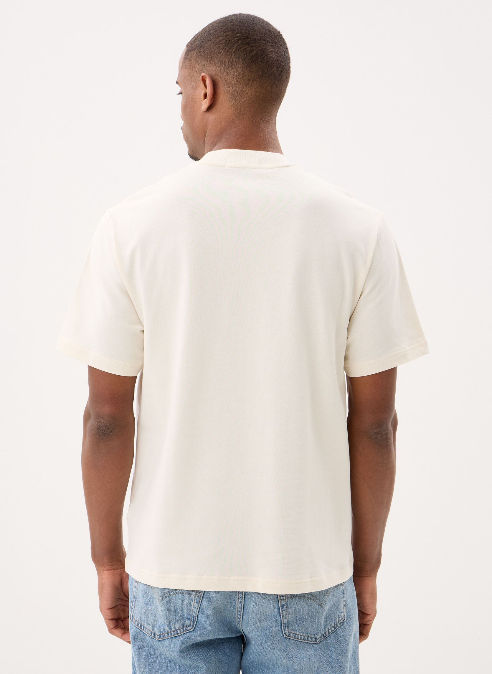 Tee-shirts manches courtes Pocket Detail T-Shirt homme blanc Fred Perry Tee-shirts manches courtes Pocket Detail T-Shirt homme blanc Ecru