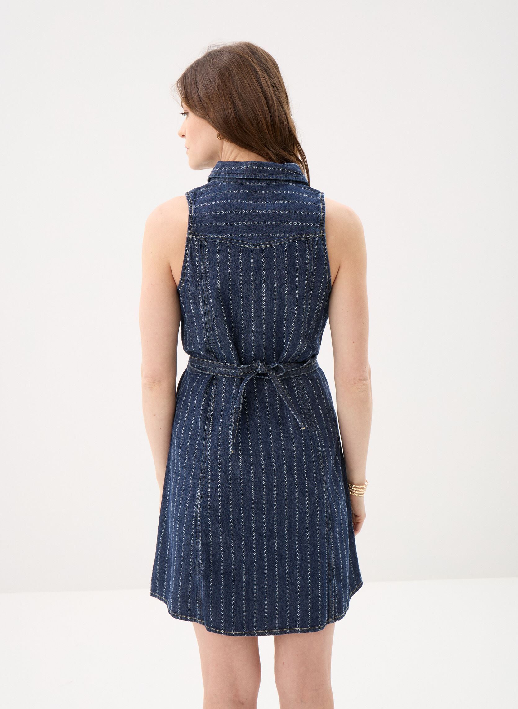 Robes longues Sleeveless Denim Dress femme bleu Lee Robes longues Sleeveless Denim Dress femme bleu INDIGO RUSH