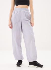 Pantalons larges PUMA SPORT Relaxed Woven Pants op femme gris