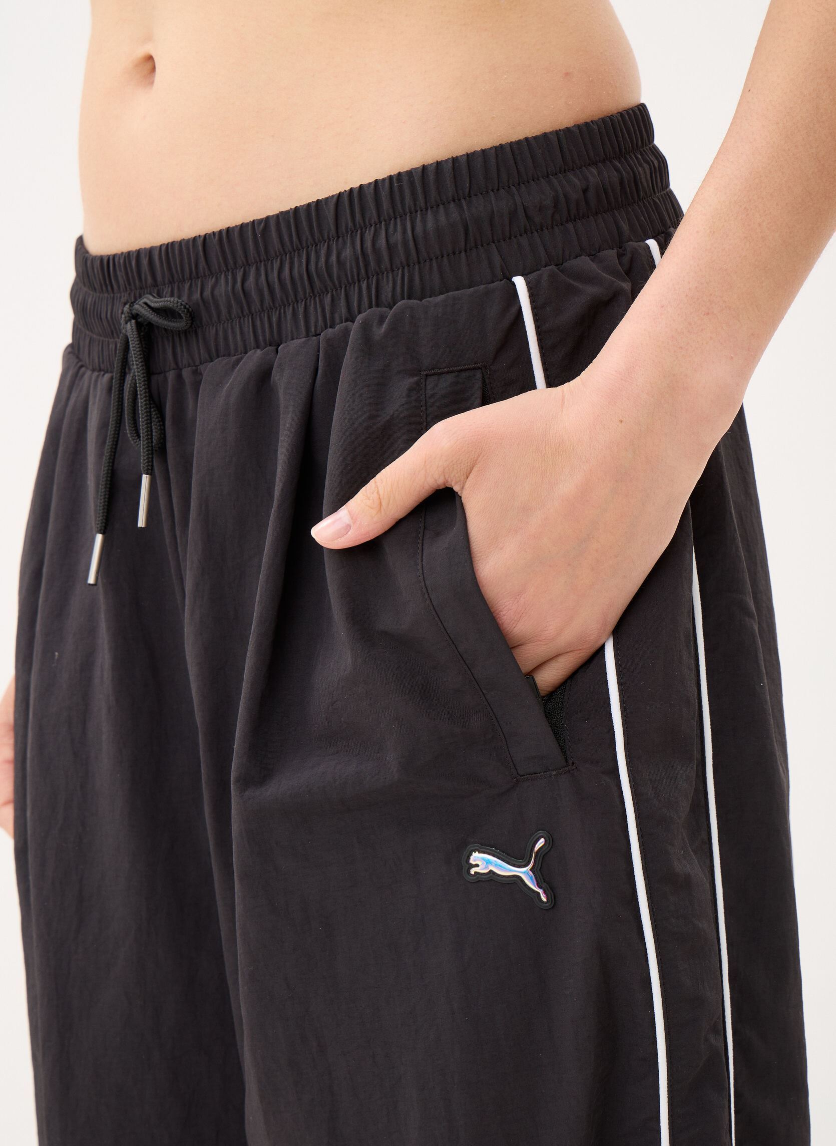 Jogginghosen T7 Piping Relaxed Woven Track Pants op damen schwarz Puma Jogginghosen T7 Piping Relaxed Woven Track Pants op damen schwarz PUMA BLACK