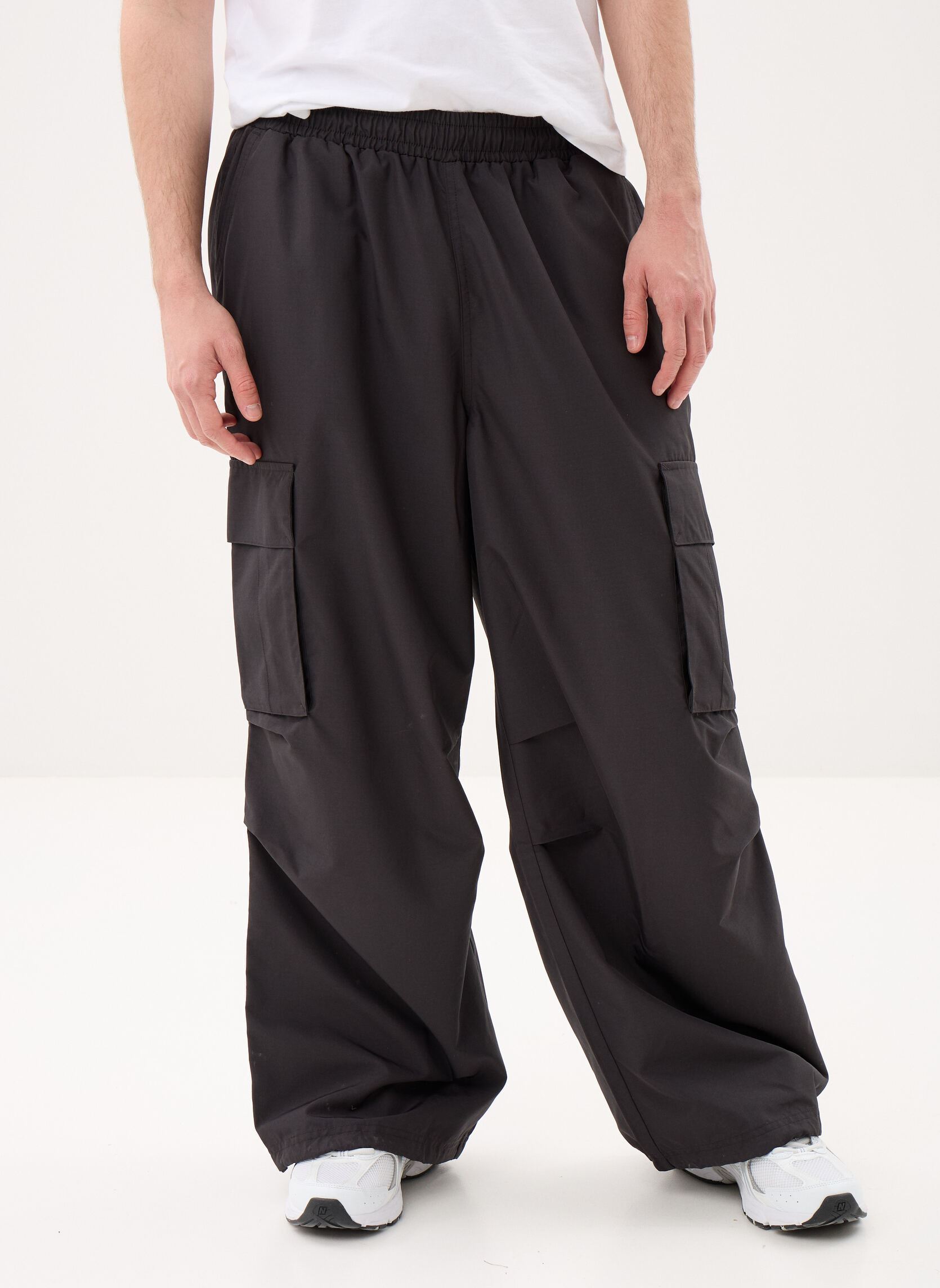 Pantalons larges FUTURE.PUMA.ARCHIVE Extreme Cargo Pants homme noir Puma Pantalons larges FUTURE.PUMA.ARCHIVE Extreme Cargo Pants homme noir Puma Black