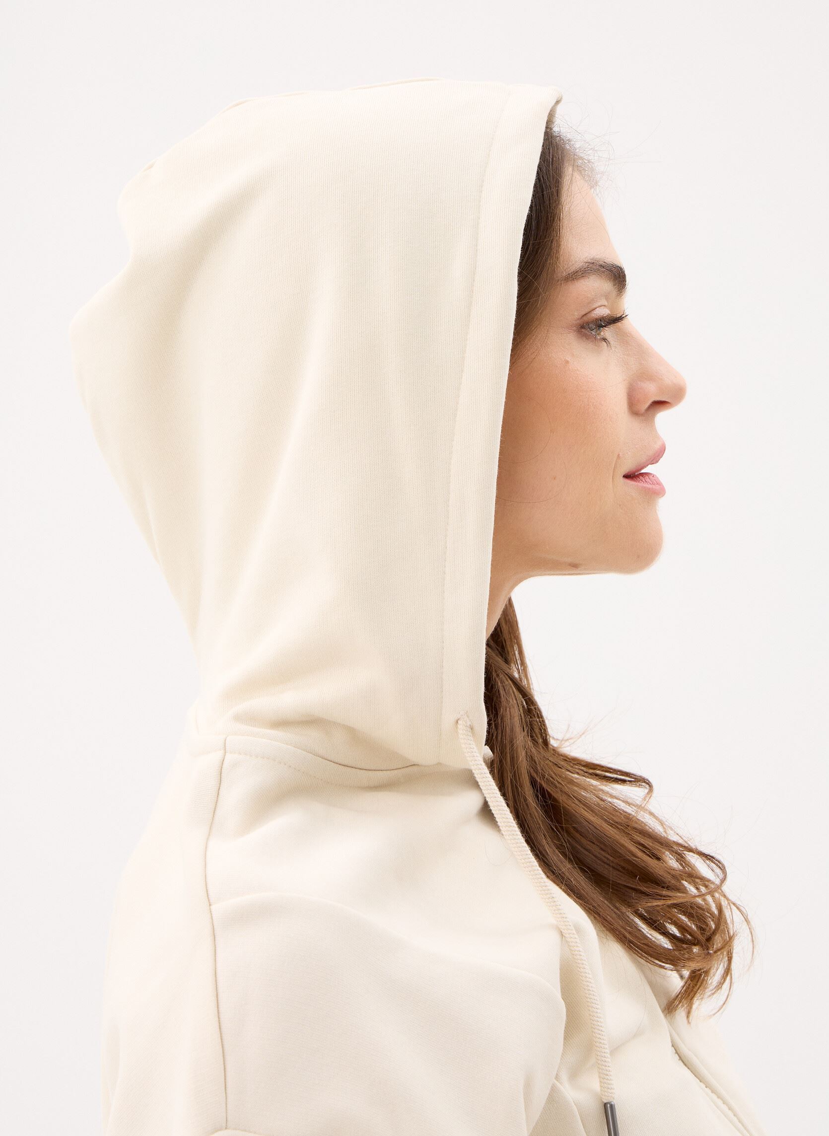 Kapuzenpullover PUMA CLASS Comfort Full-Zip Hoodie TR damen weiß Puma Kapuzenpullover PUMA CLASS Comfort Full-Zip Hoodie TR damen weiß ALPINE SNOW
