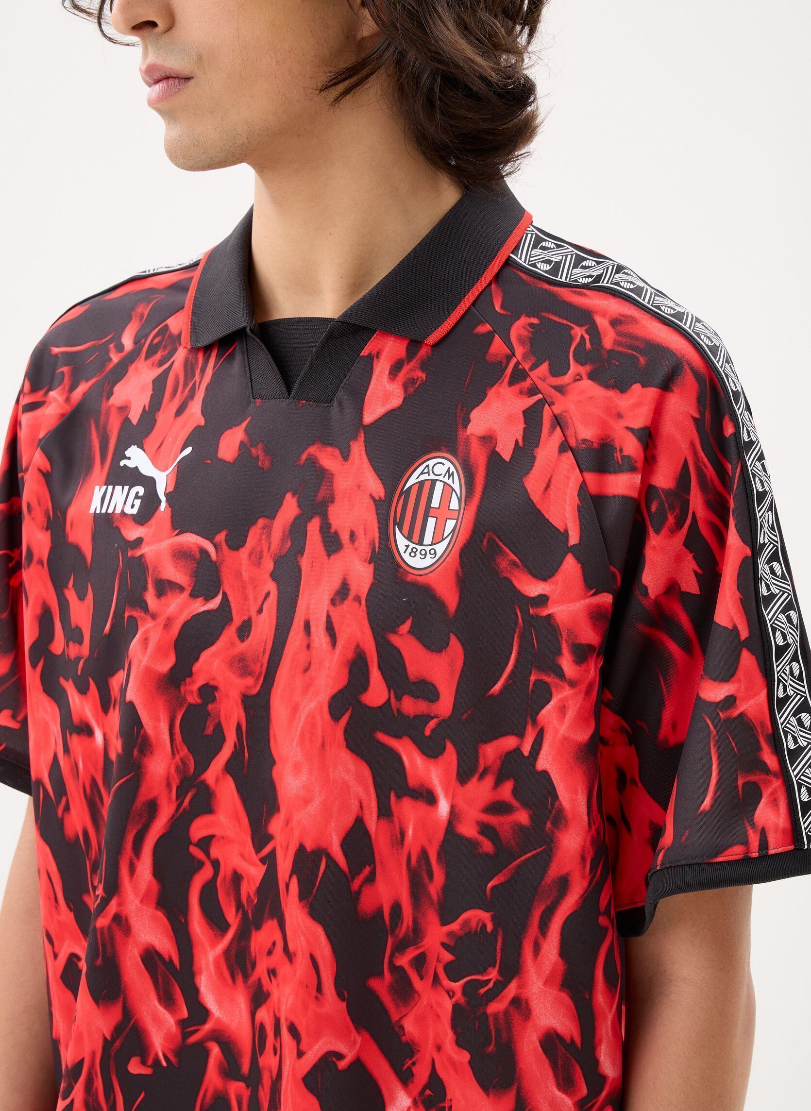 Polos manches courtes ACM KING Retro Jersey homme rouge Puma Polos manches courtes ACM KING Retro Jersey homme rouge For All Time Red-PUMA Black