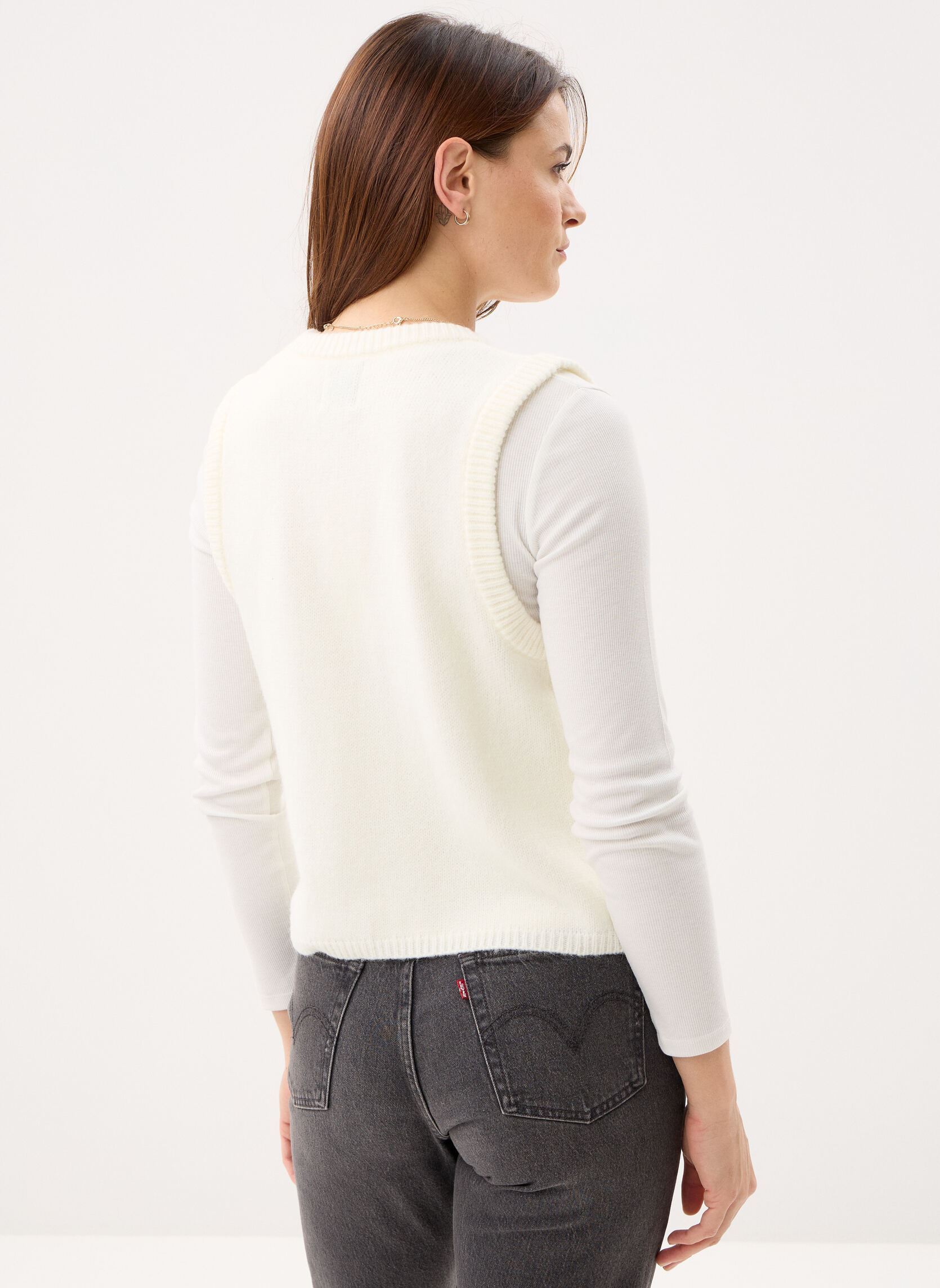 Gilets Young Ladies Knitted Sleeveless Cardigan femme blanc Lili Sidonio Gilets Young Ladies Knitted Sleeveless Cardigan femme blanc OFFWHITE