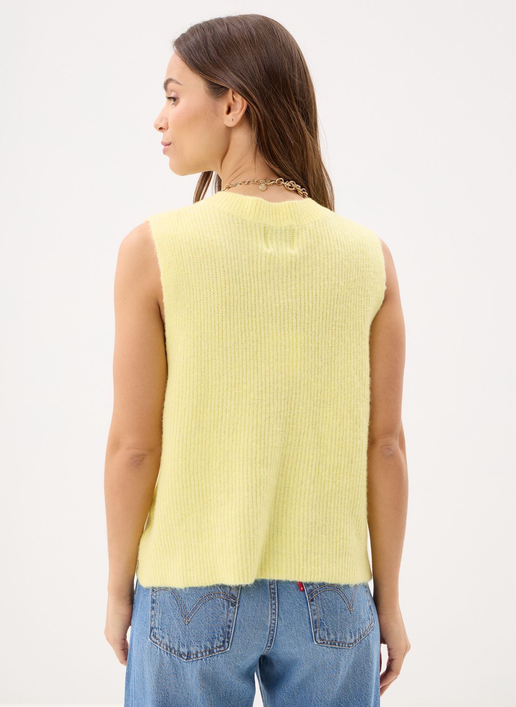 Gilets Young Ladies Knitted Sleeveless Cardigan femme jaune Lili Sidonio Gilets Young Ladies Knitted Sleeveless Cardigan femme jaune YELLOW