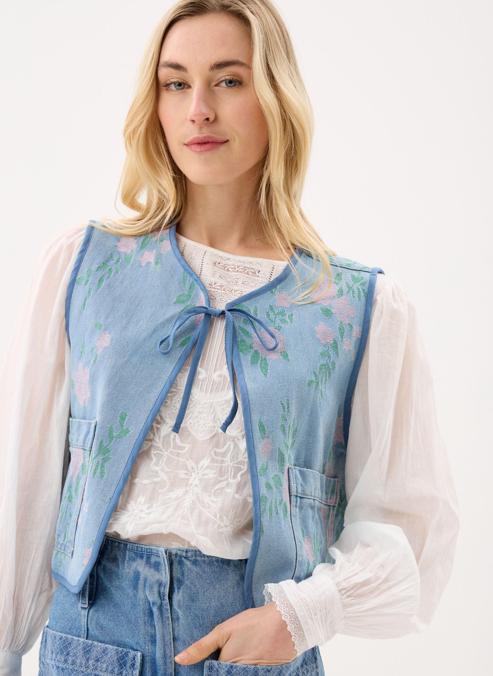 Bodywarmer Ladies Woven Sleeveless Jacket ES195BEP dames blauw Molly Bracken Bodywarmer Ladies Woven Sleeveless Jacket ES195BEP dames blauw LIGHT DENIM