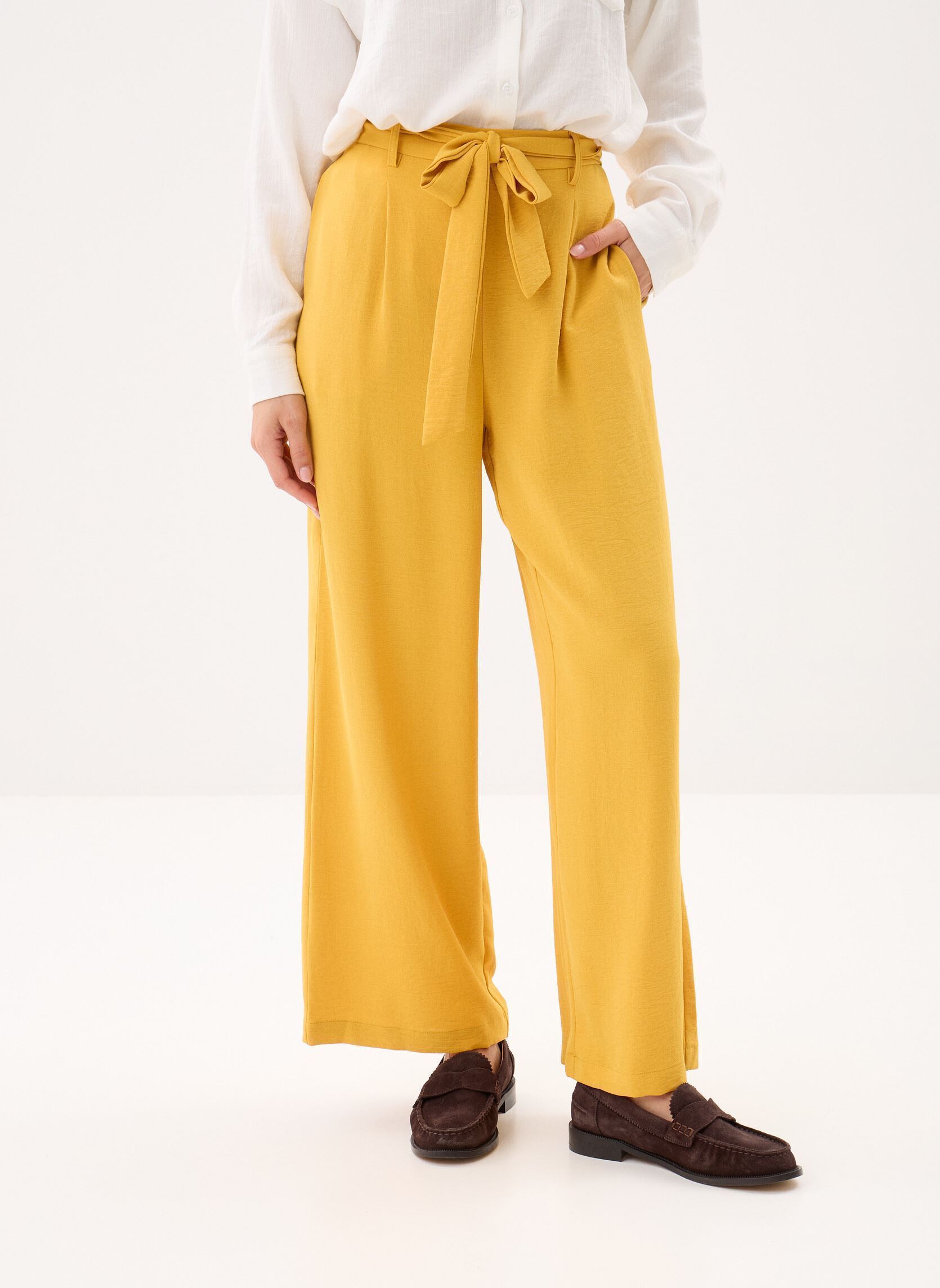 Weite Hosen Ladies Woven Pants G900EE damen gelb Molly Bracken Weite Hosen Ladies Woven Pants G900EE damen gelb MANGO YELLOW