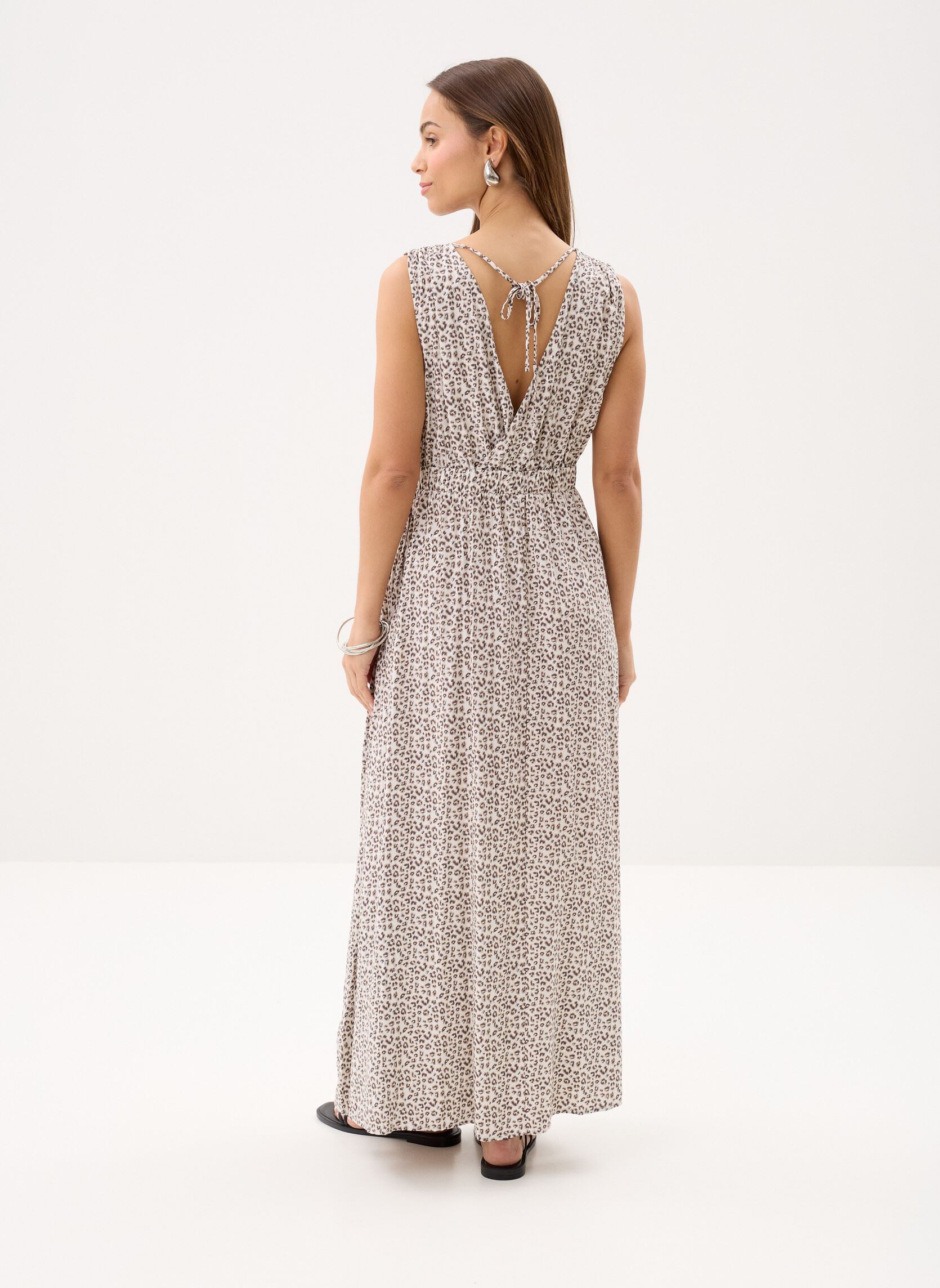 Lange Kleider Ladies Woven Dress N301EE damen weiß Molly Bracken Lange Kleider Ladies Woven Dress N301EE damen weiß OFFWHITE MAUDE