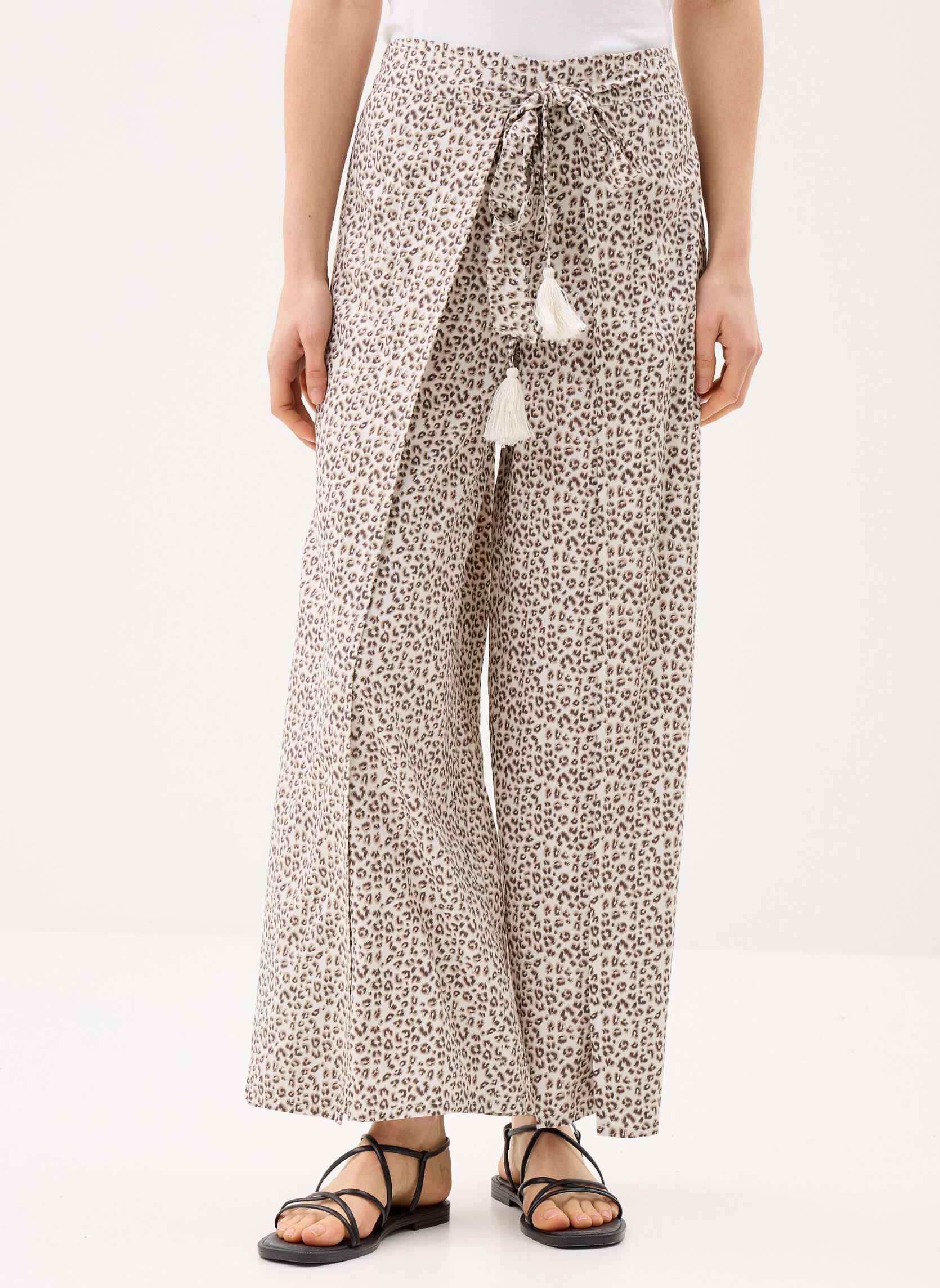 Wijde broeken Ladies Woven Pants NB105EE dames wit Molly Bracken Wijde broeken Ladies Woven Pants NB105EE dames wit OFFWHITE MAUDE