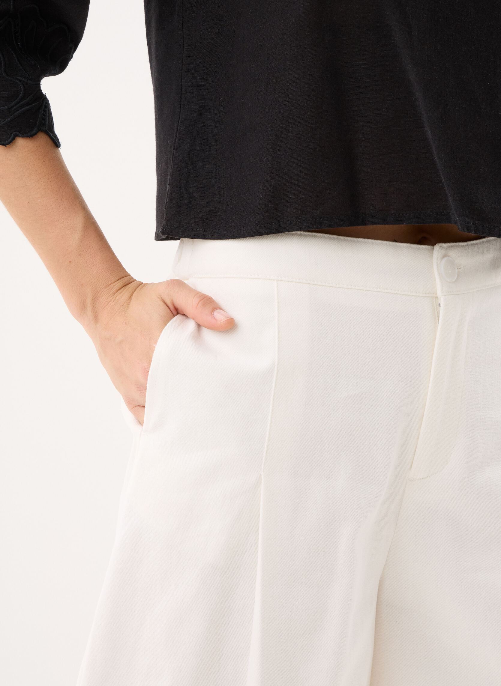 Shorts Ladies Woven Shorts R1735EP femme blanc Molly Bracken Shorts Ladies Woven Shorts R1735EP femme blanc OFFWHITE