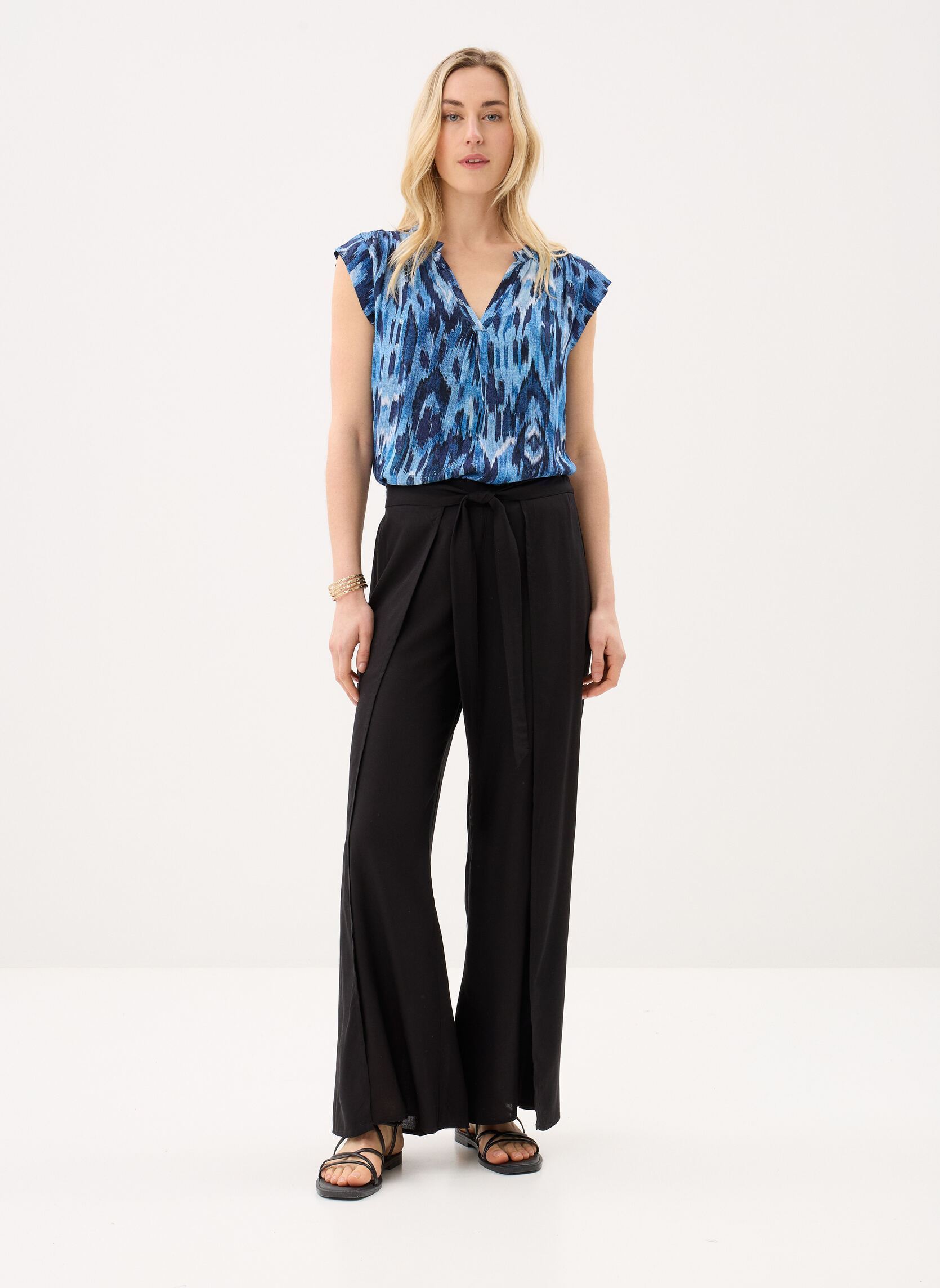 Tops Ladies Woven Top T1962EP dames blauw Molly Bracken Tops Ladies Woven Top T1962EP dames blauw BLUE INDIGO