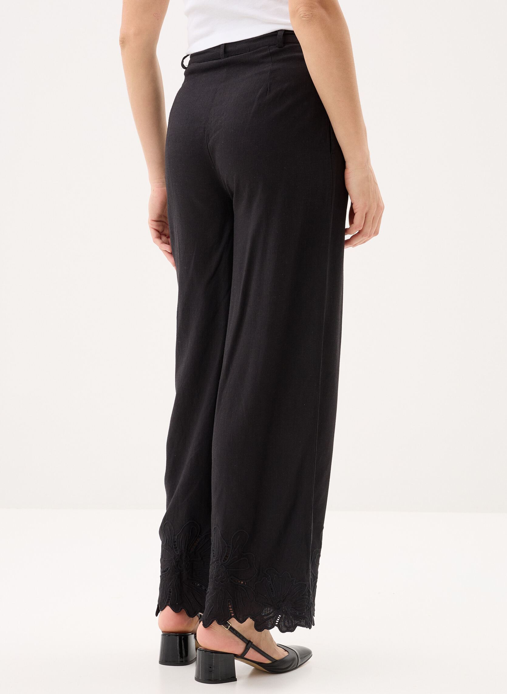 Pantalons larges Ladies Woven Pants ZM137EE femme noir Molly Bracken Pantalons larges Ladies Woven Pants ZM137EE femme noir BLACK