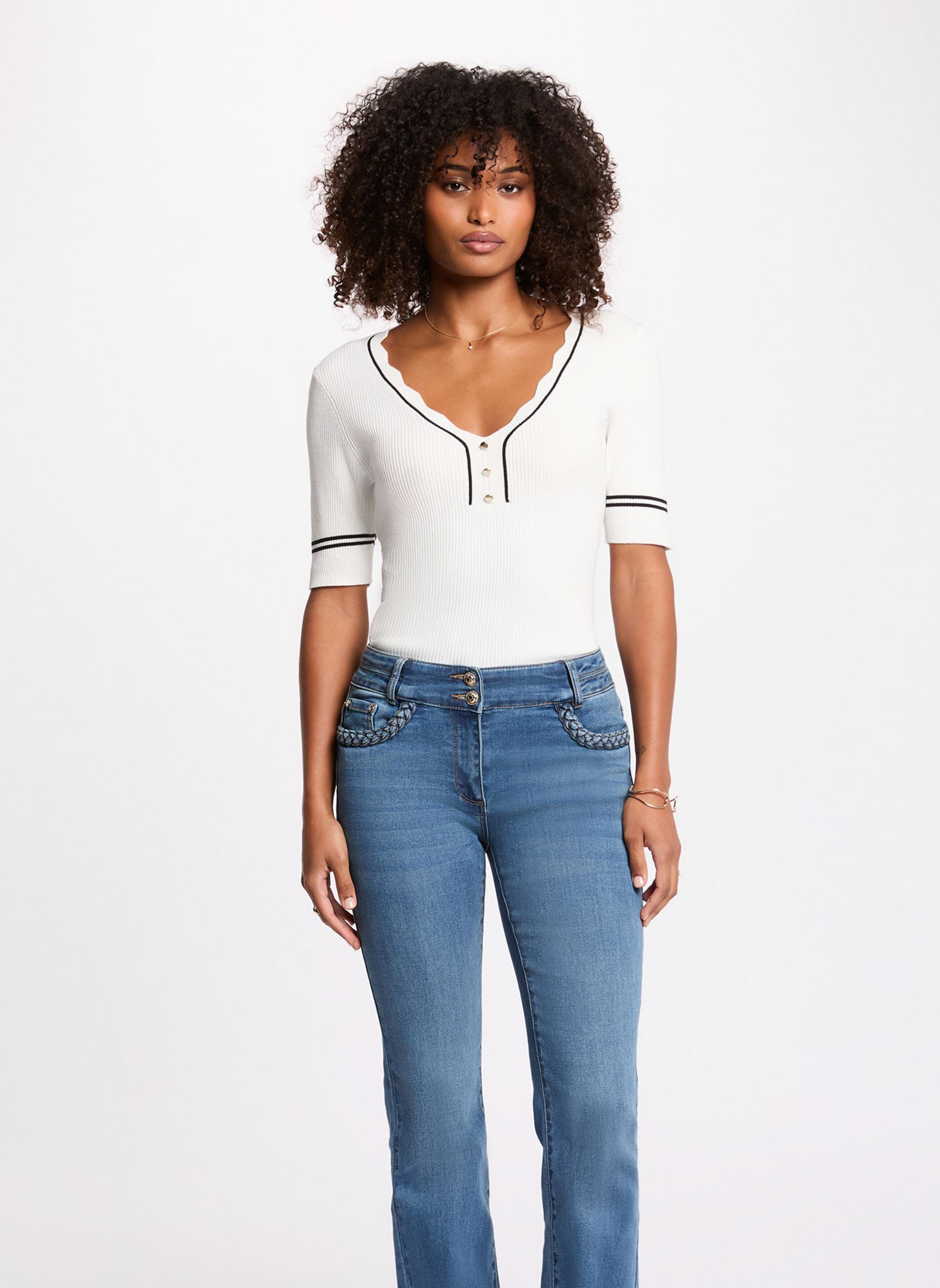 Pull ajusté col v femme - vue 2