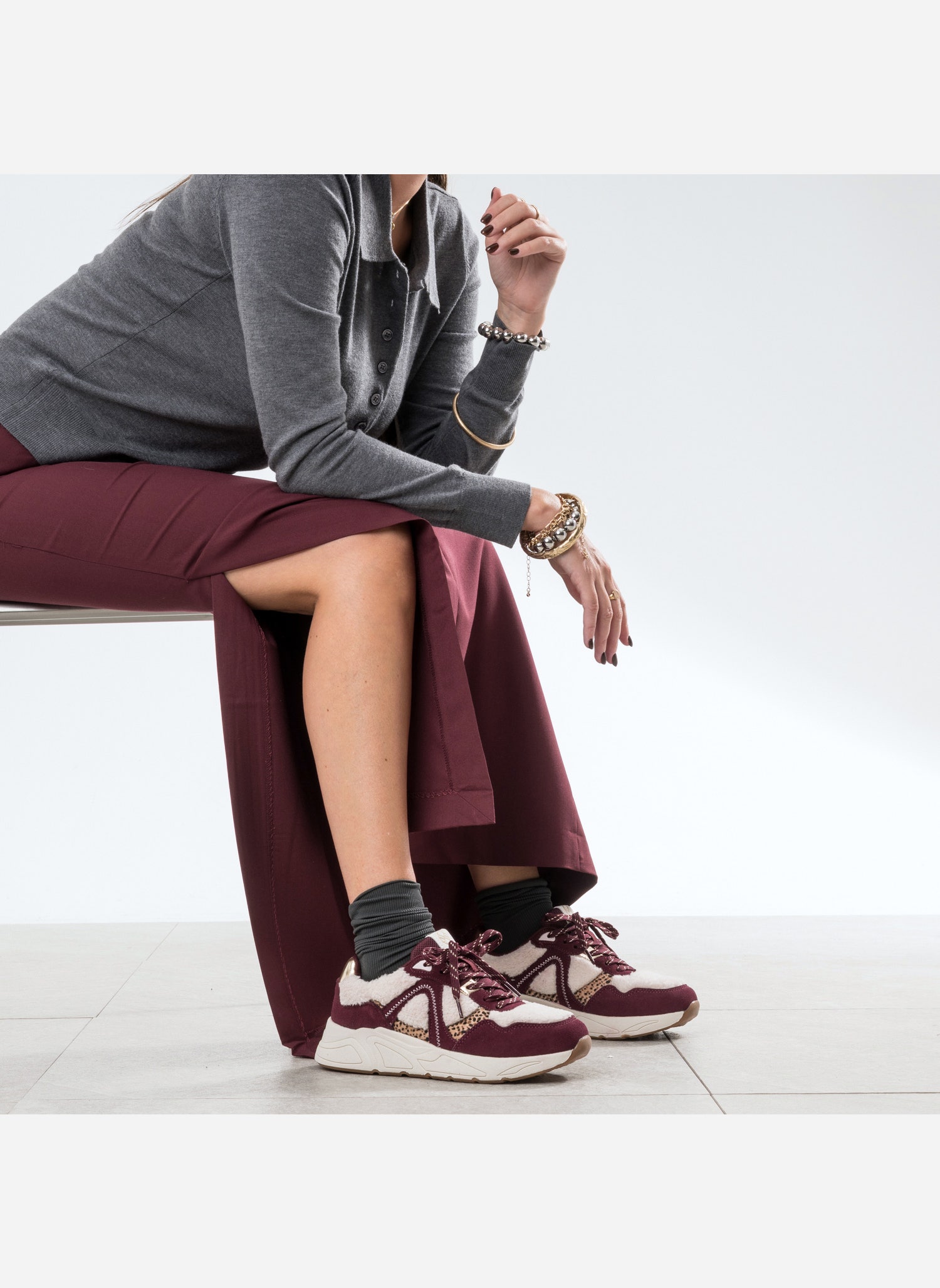 Baskets basses PENDORA. femme bordeaux Eram Baskets basses PENDORA. femme bordeaux Bordeaux