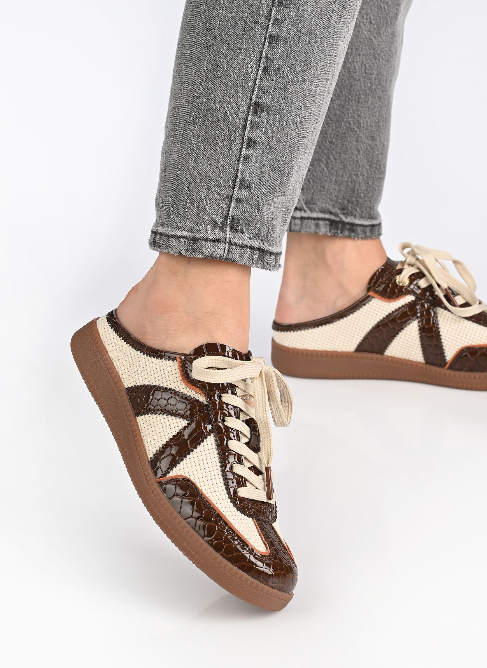 Pantoletten und Clogs Elite Classic Mule damen braun ASFVLT Pantoletten und Clogs Elite Classic Mule damen braun Croco Brown / Tan