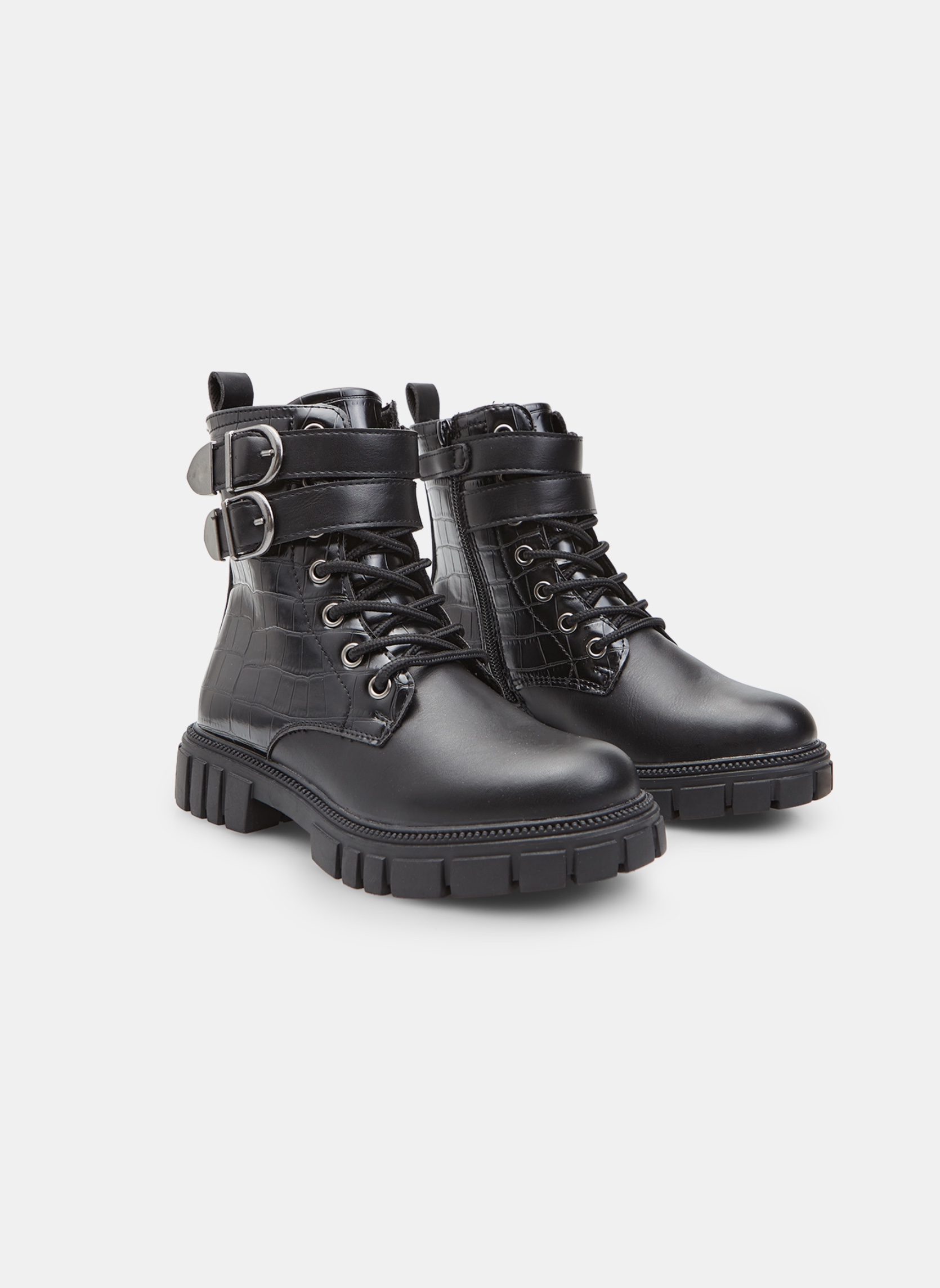 Bottines Bottines pour fille avec boucles et imprimé crocodile Bata - Noir fille noir Bata Bottines Bottines pour fille avec boucles et imprimé crocodile Bata - Noir fille noir Noir