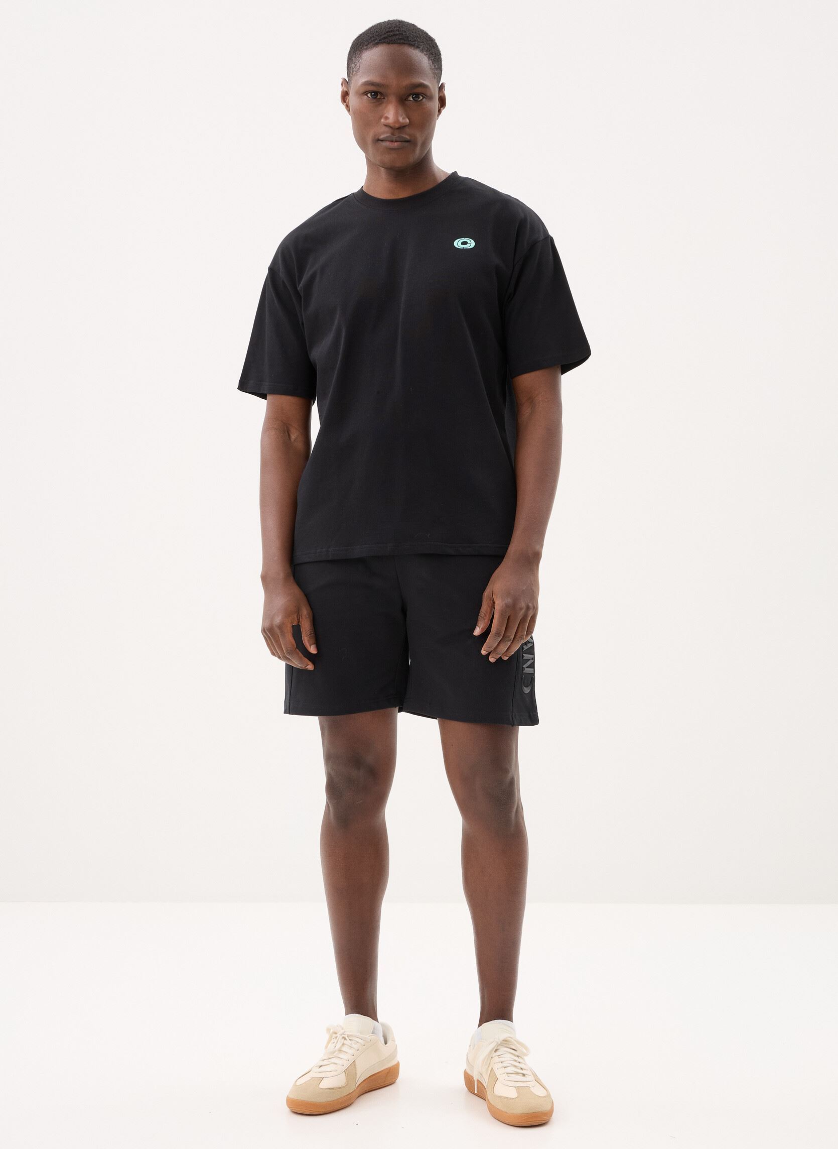 Tee-shirts manches courtes 63205 homme noir Chabrand Tee-shirts manches courtes 63205 homme noir CO152