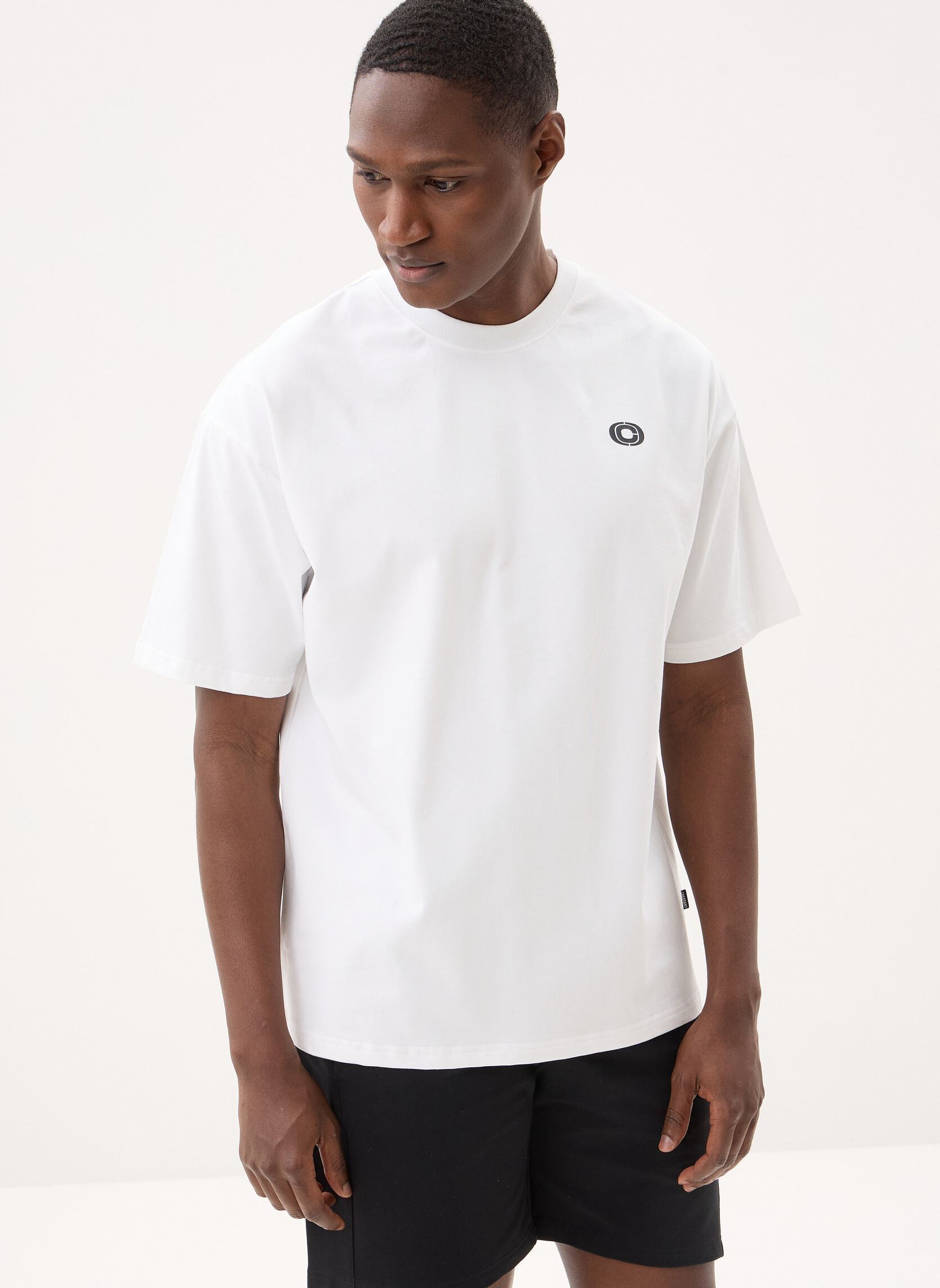 Tee-shirts manches courtes 63205 homme blanc Chabrand Tee-shirts manches courtes 63205 homme blanc CO801