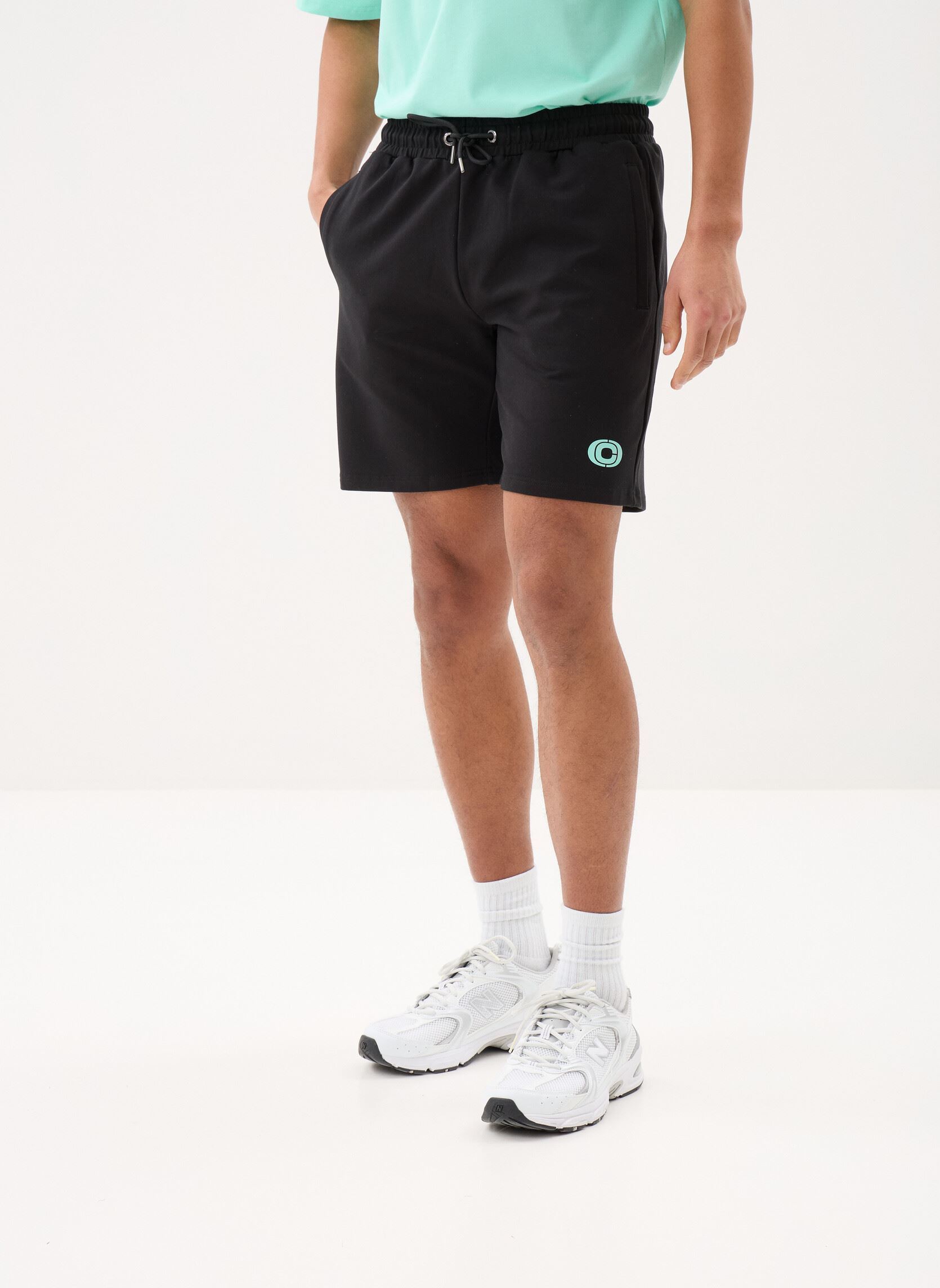 Shorts de sport 63206 homme noir Chabrand Shorts de sport 63206 homme noir CO152