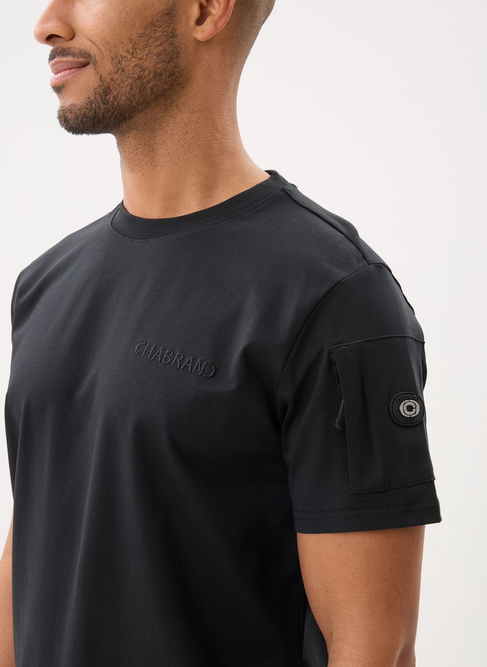 Tee-shirts manches courtes 63209 homme noir Chabrand Tee-shirts manches courtes 63209 homme noir CO100