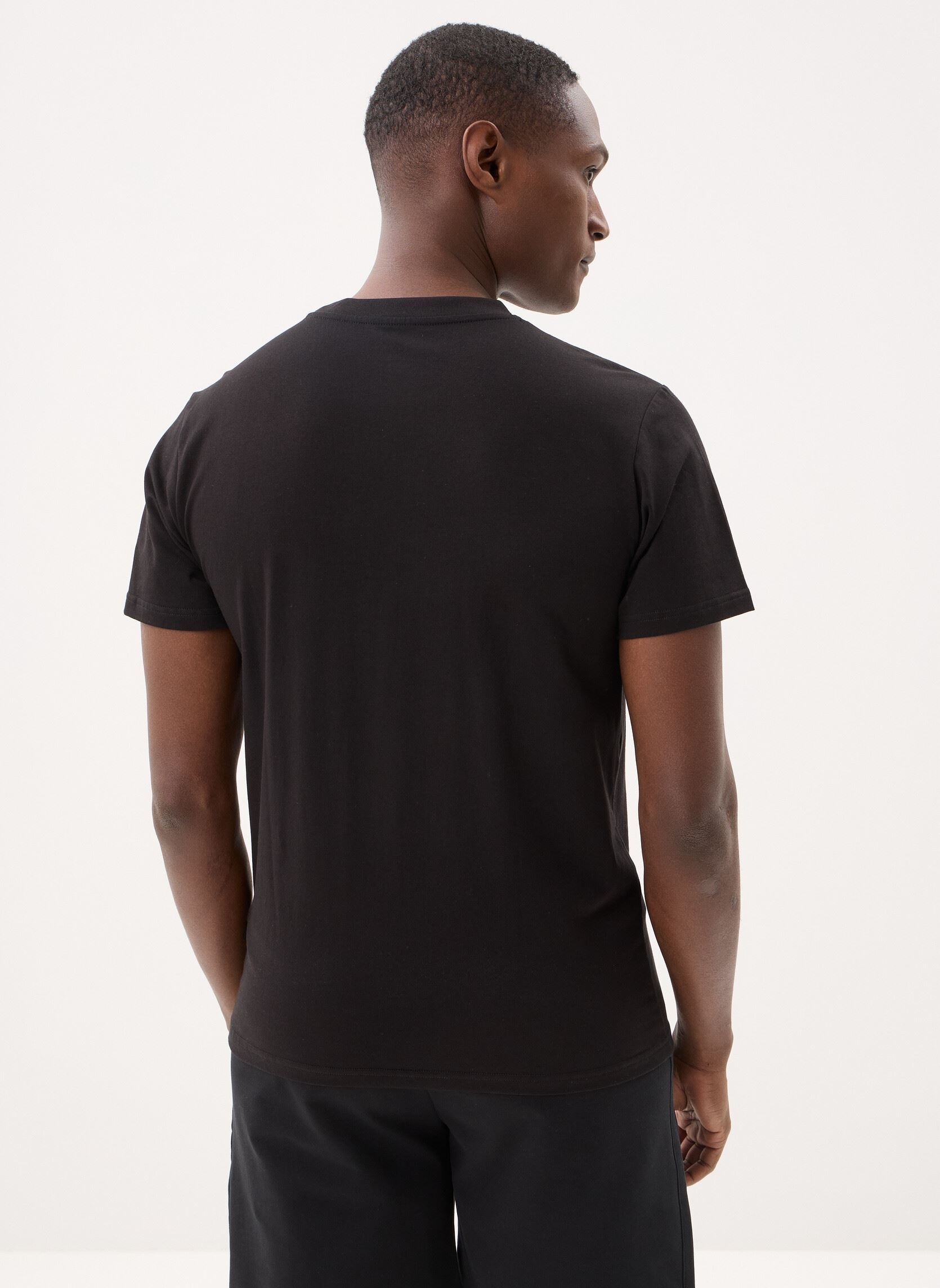 Kurzarm-T-Shirts 63212 herren schwarz Chabrand Kurzarm-T-Shirts 63212 herren schwarz CO108