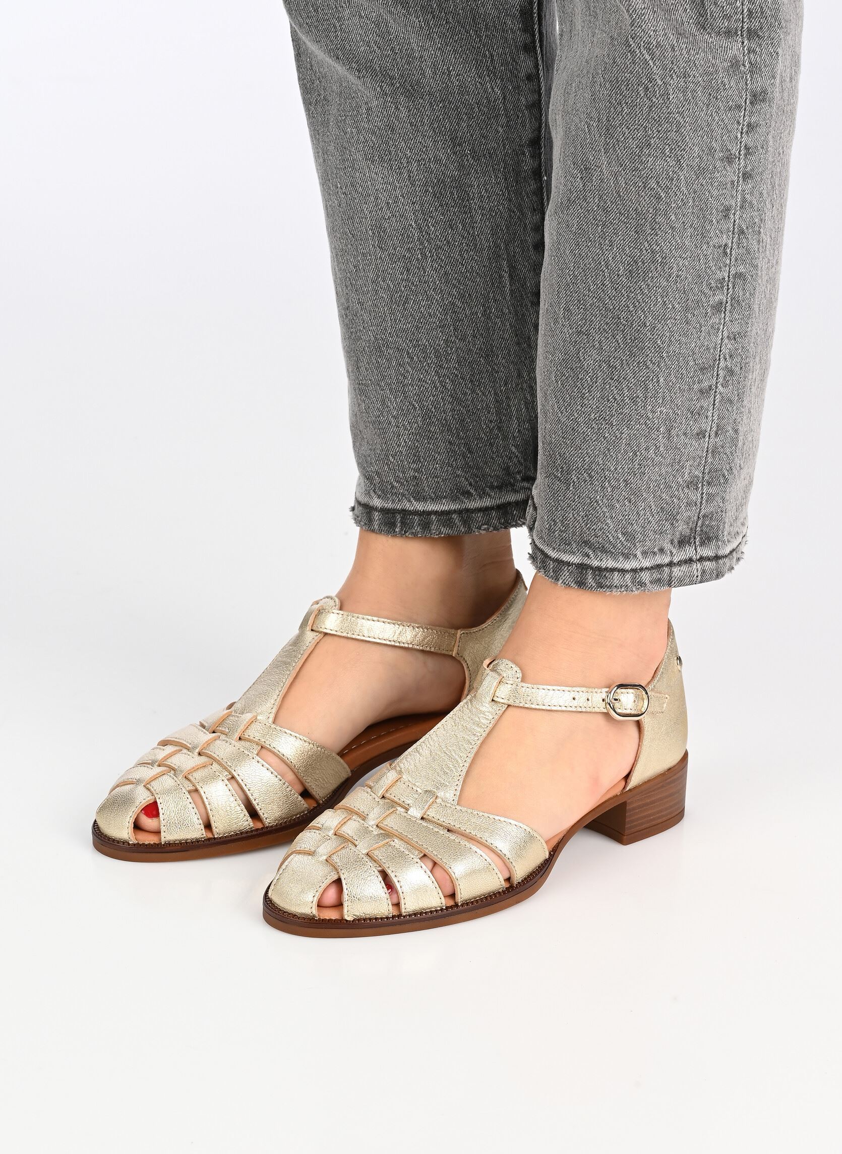 Flache Sandalen VALENCIA W7D-1835CL damen gold und bronze Pikolinos Flache Sandalen VALENCIA W7D-1835CL damen gold und bronze Carrara