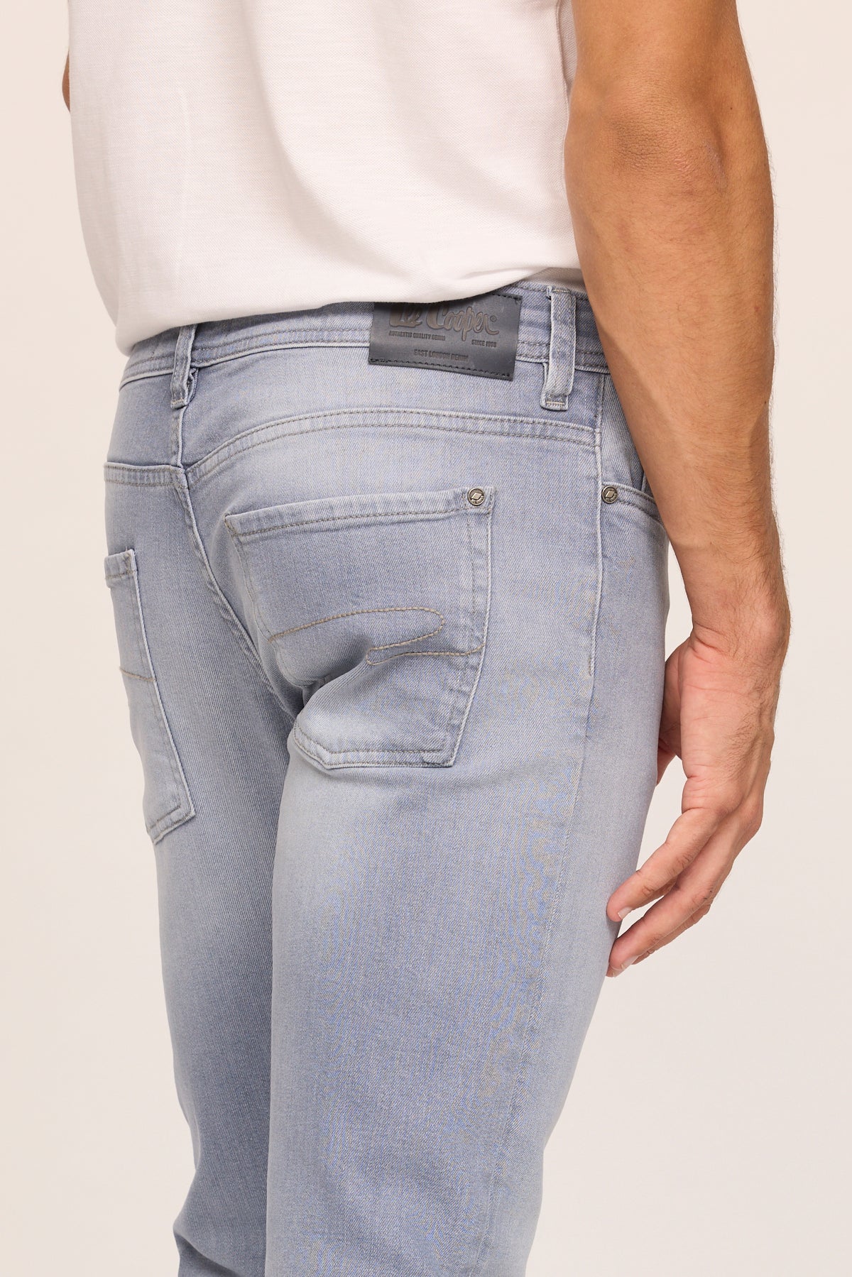Jean Cropped J.Crew Matchtick Femme Taille 27 - Bleu Clair/gris, Coupe Capri, Occasion Très Bon état