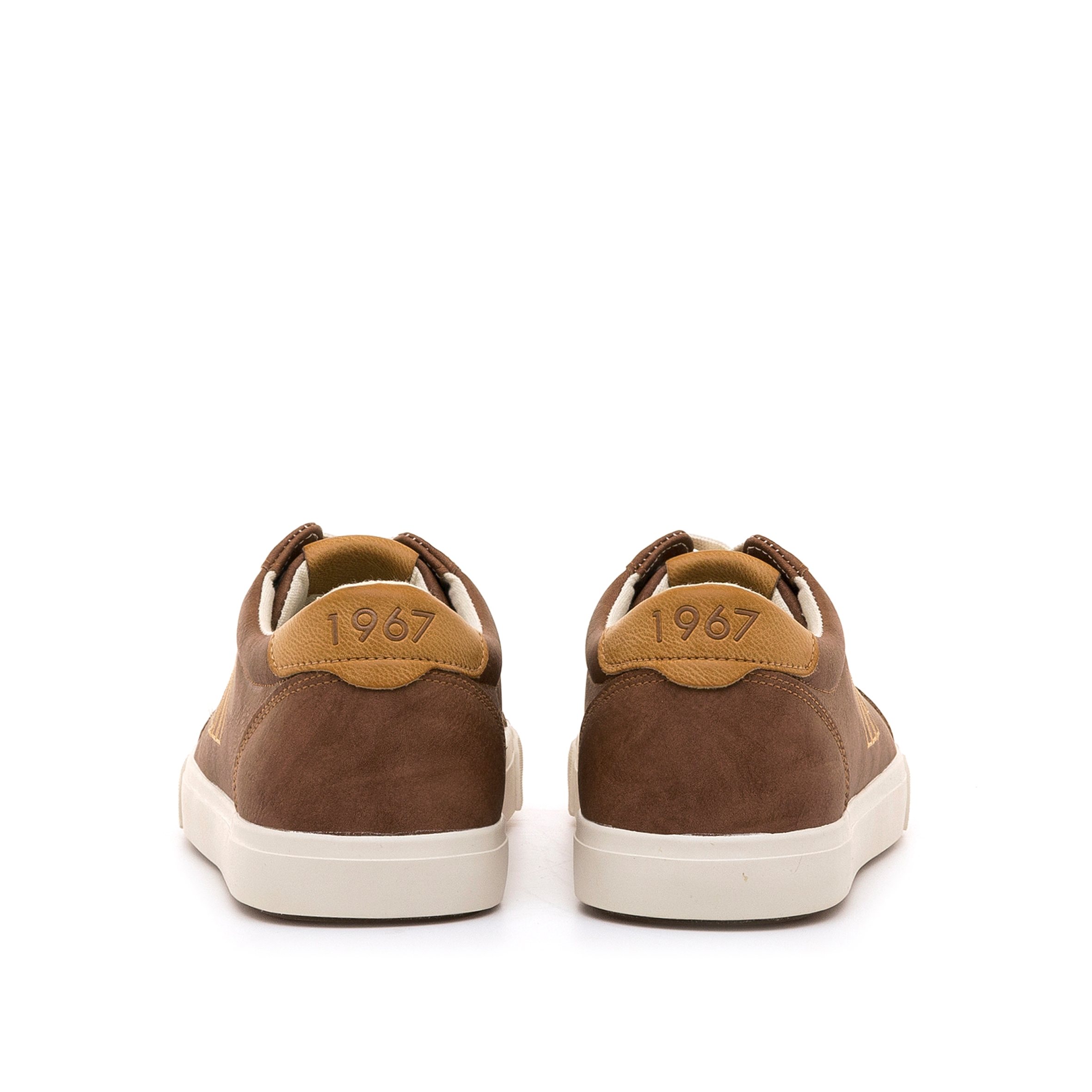 Baskets basses Sneakers Homme MTNG ARIA blanc homme marron MTNG Baskets basses Sneakers Homme MTNG ARIA blanc homme marron Marron
