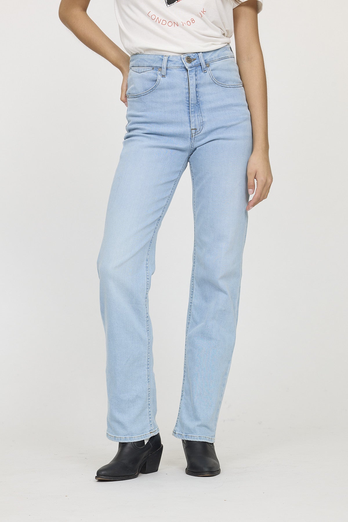 Jean Femme Lee Cooper Taille 36 - Coupe Droite, Couleur Grise, Occasion Très Bon état, Pour Look Décontracté