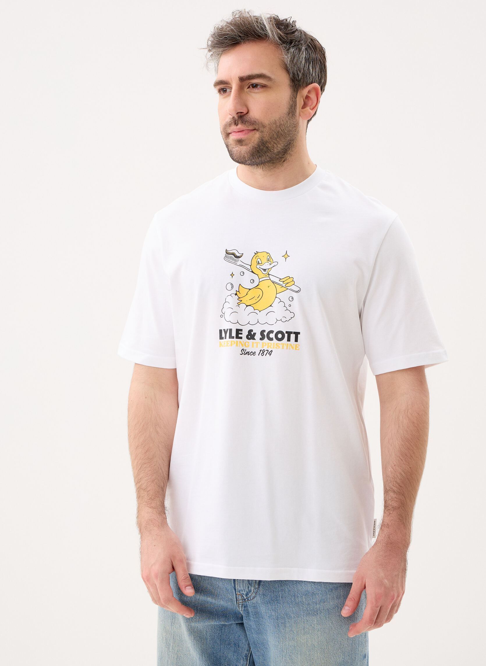 Tee-shirts Rubber Duck Graphic T-Shirt homme blanc Lyle & Scott Tee-shirts Rubber Duck Graphic T-Shirt homme blanc White