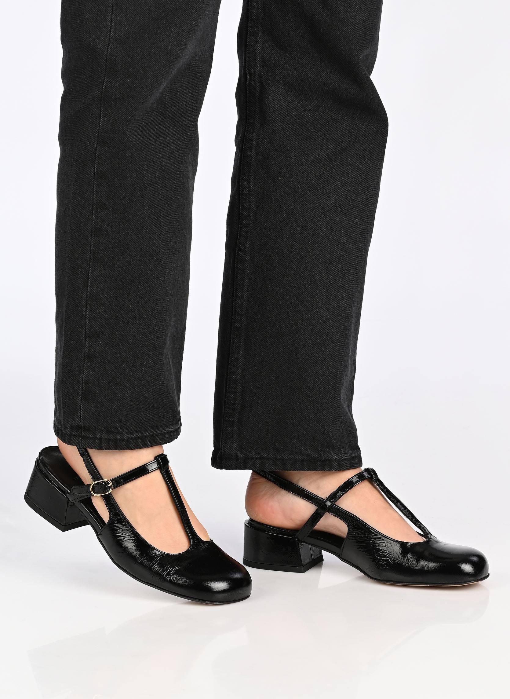 Pumps mit Riemchen RYLA damen schwarz Odaje Pumps mit Riemchen RYLA damen schwarz Cuir Plissé Noir