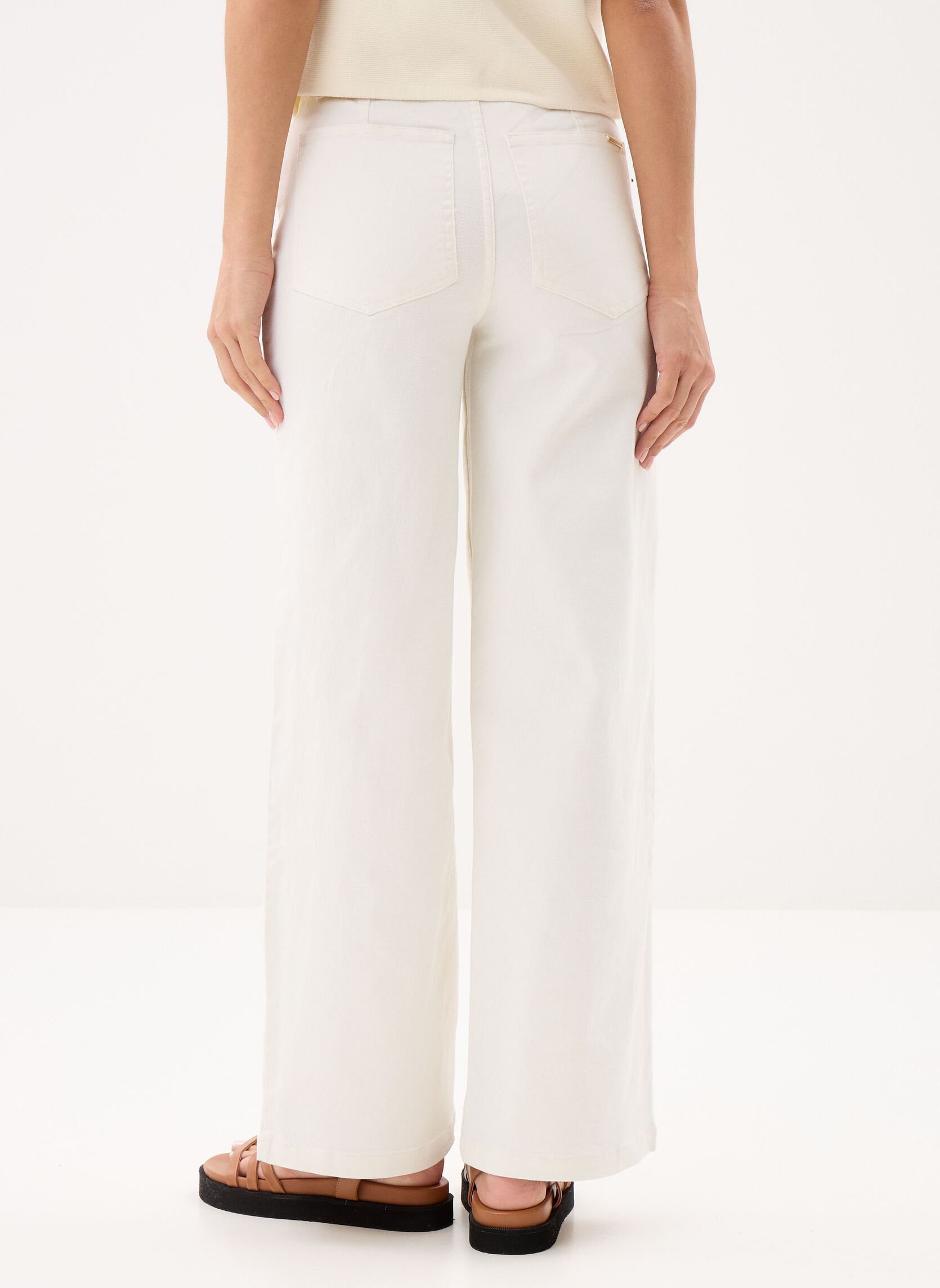 Wijde jeans / Flared Jeans Solange dames wit Louise Misha Wijde jeans / Flared Jeans Solange dames wit OFF WHITE