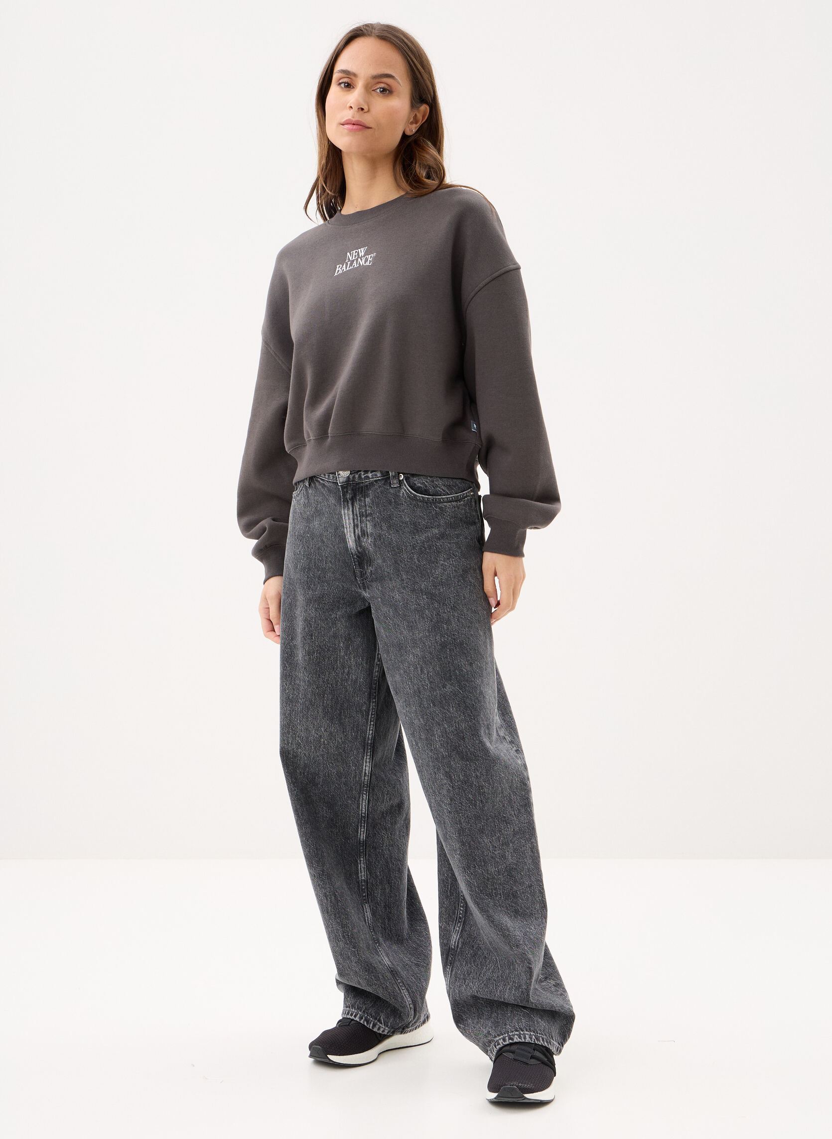 Sweatshirts Trackside Fleece Crew femme gris New Balance Sweatshirts Trackside Fleece Crew femme gris Faded black