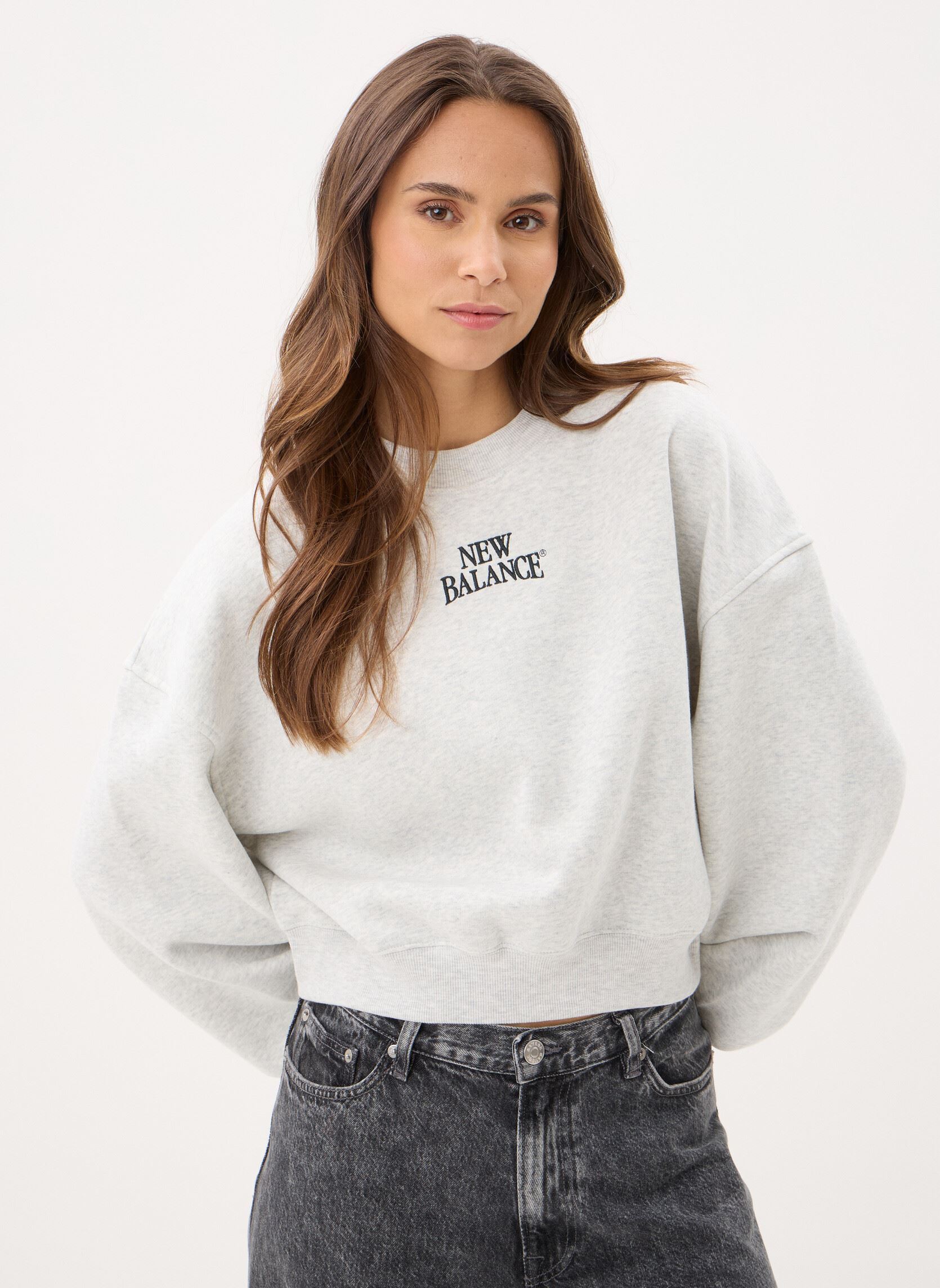 Sweat shirt New Balance LINEAR HERITAGE FLEECE CREW EU - vue 1