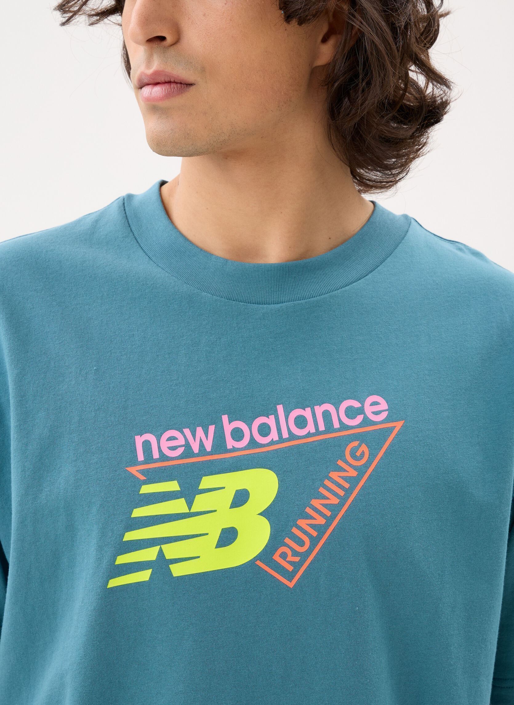T-shirt a maniche corte Classic Tri-Logo T-shirt uomo verde New Balance T-shirt a maniche corte Classic Tri-Logo T-shirt uomo verde Big Teal